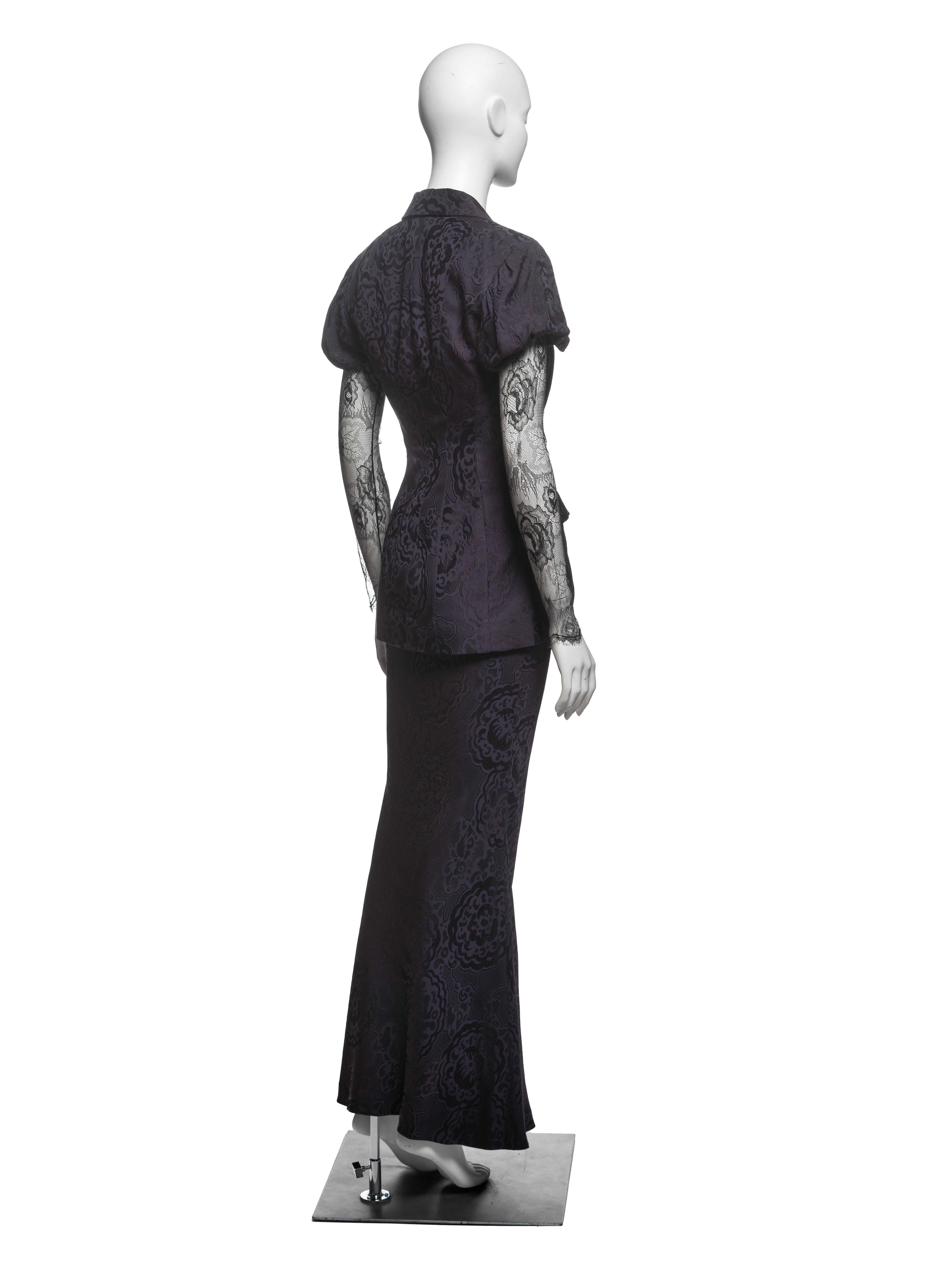 Christian Dior by John Galliano Traje con Falda de Jacquard de Seda Ciruela y Encaje, SS 1999 en venta 4
