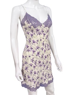 Christian Dior von John Galliano – Lila Seiden-Slipkleid mit Blumen-Spitzenmuster