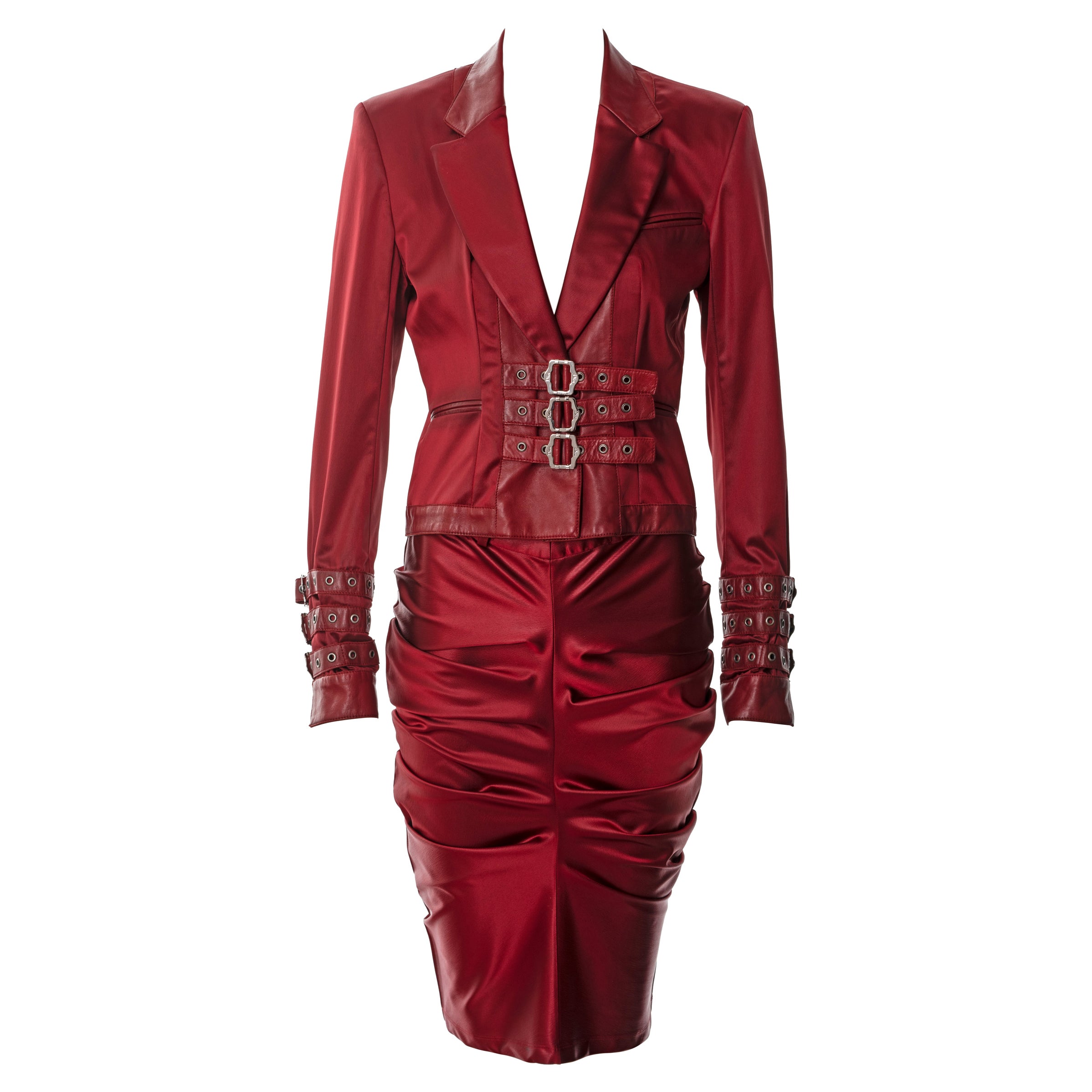 Christian Dior by John Galliano Roter Rockanzug aus Satin und Leder aus Satin, H/W 2003
