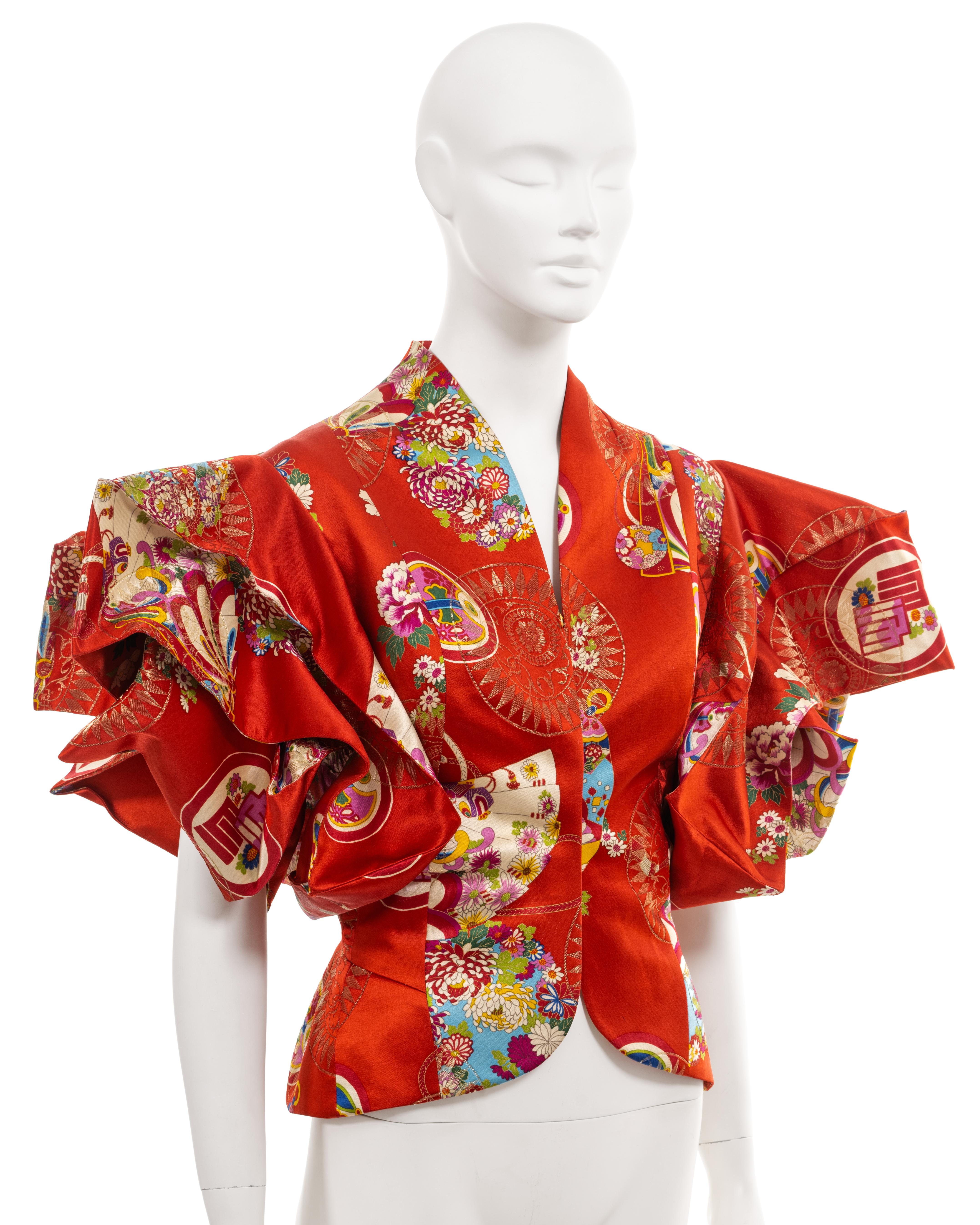 Veste en soie rouge à manches cubiques Christian Dior par John Galliano, A/H 2003 en vente 2