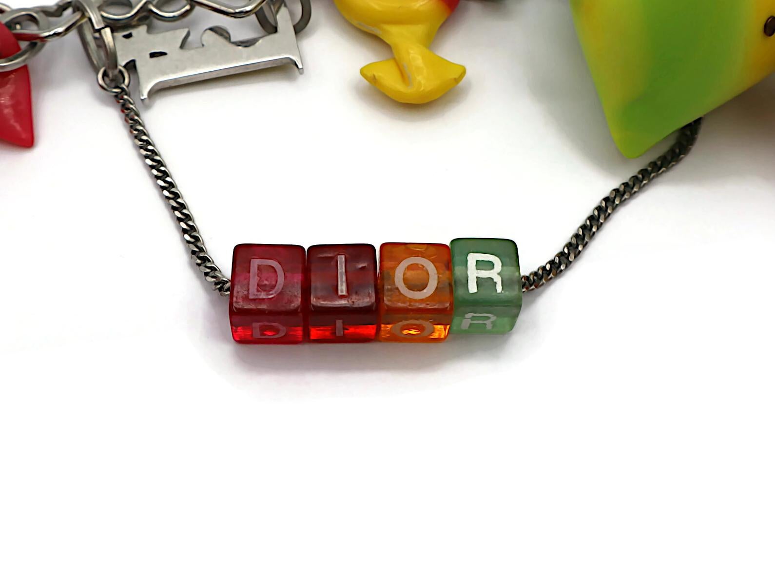 CHRISTIAN DIOR by JOHN GALLIANO Runway Candy Strawberries Necklace, Spring 2005 in vendita 10