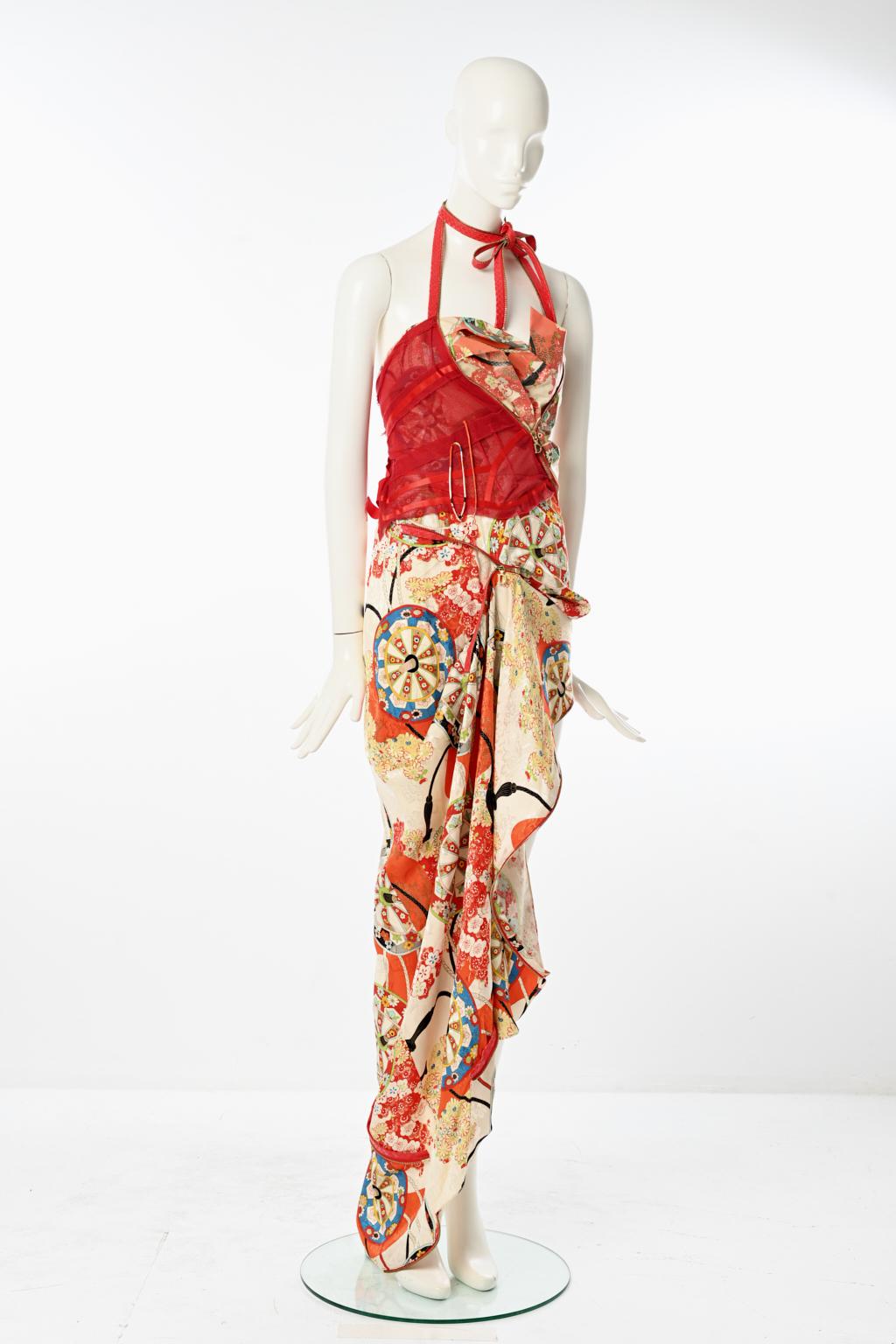Christian Dior by John Galliano Runway Evening Dress & Stole, Spring-Summer 2001 In Good Condition In Geneva, CH