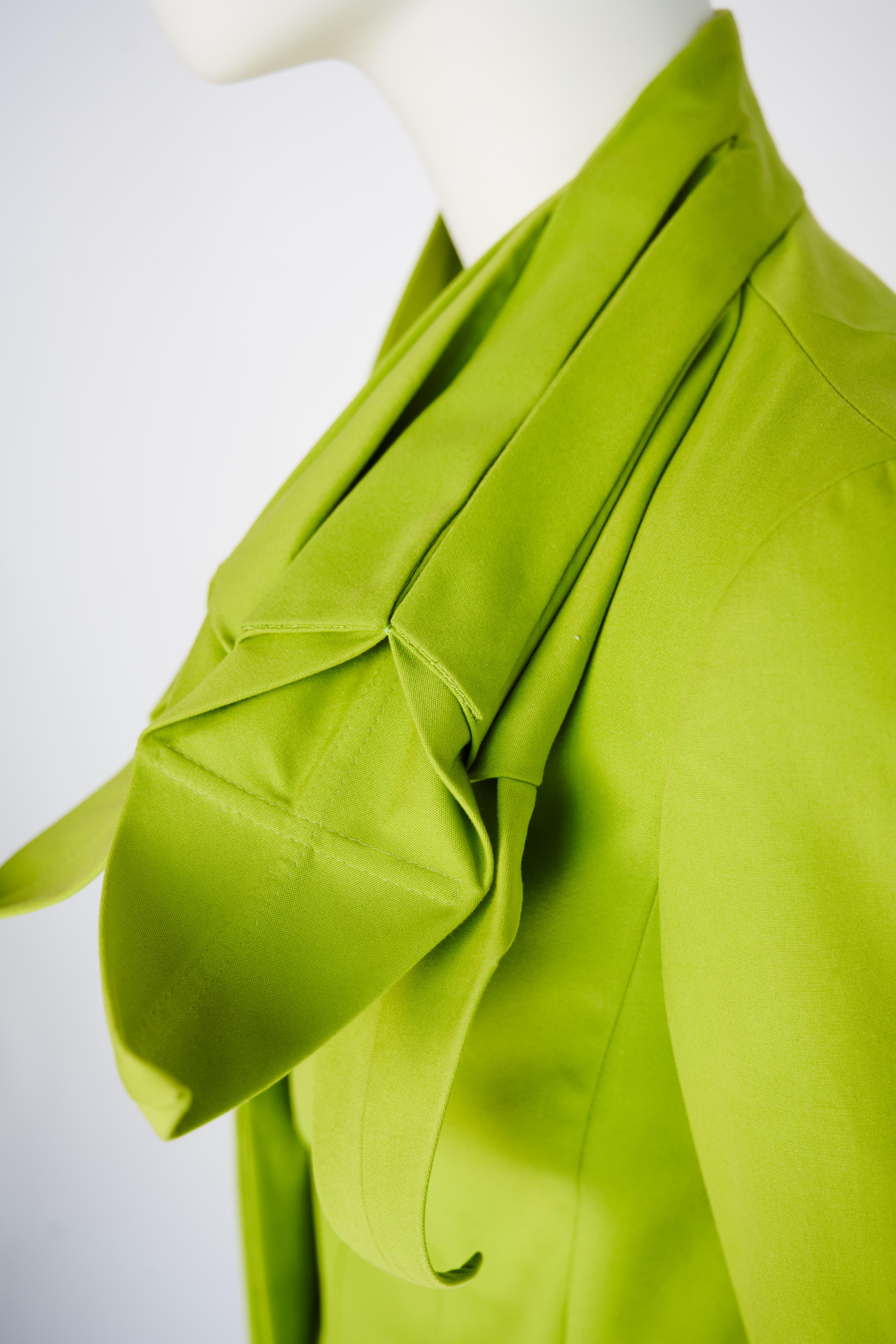 Christian Dior By John Galliano Runway Origami Lily Flower Cotton Jacket, FW2007 For Sale 4