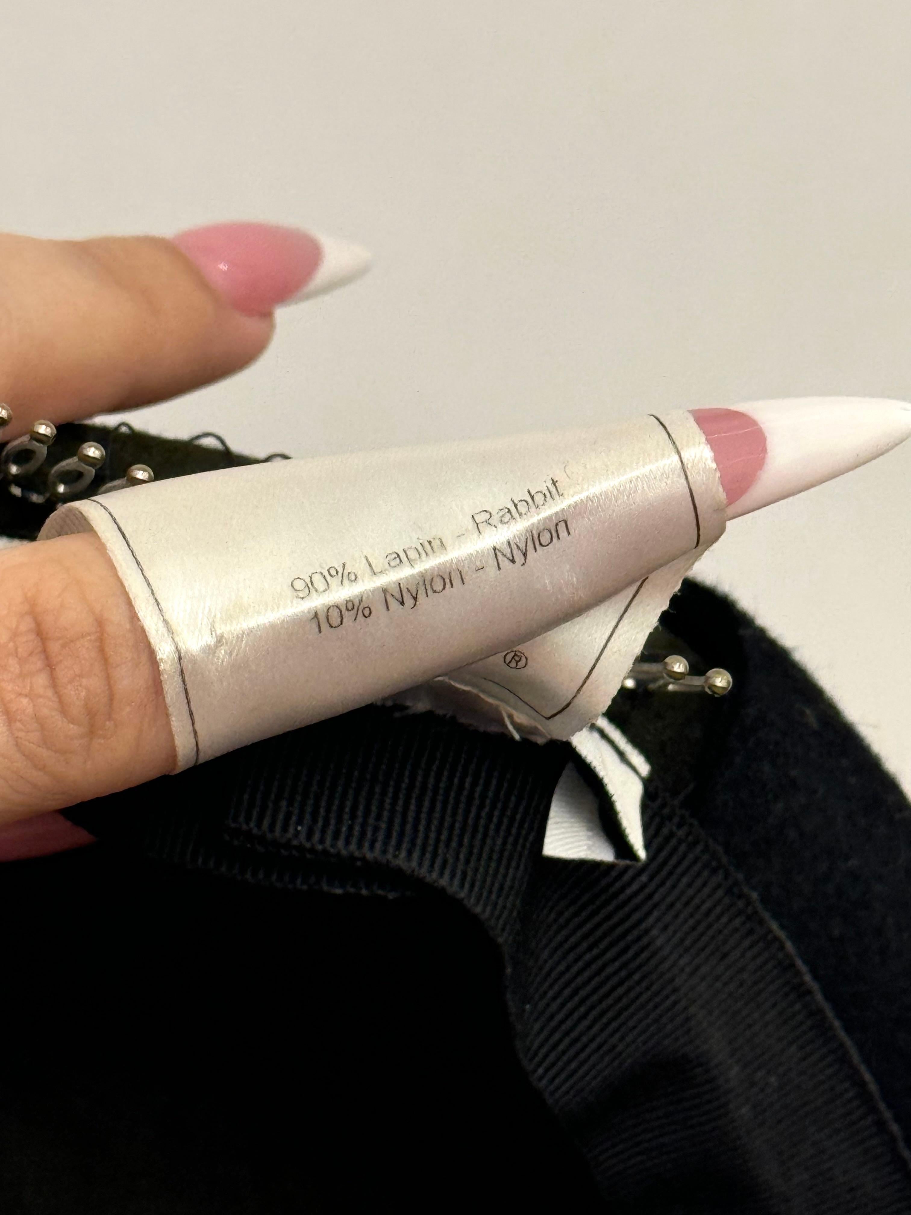 Christian Dior by John Galliano S/S 1999 communist green fascinator hat en vente 3