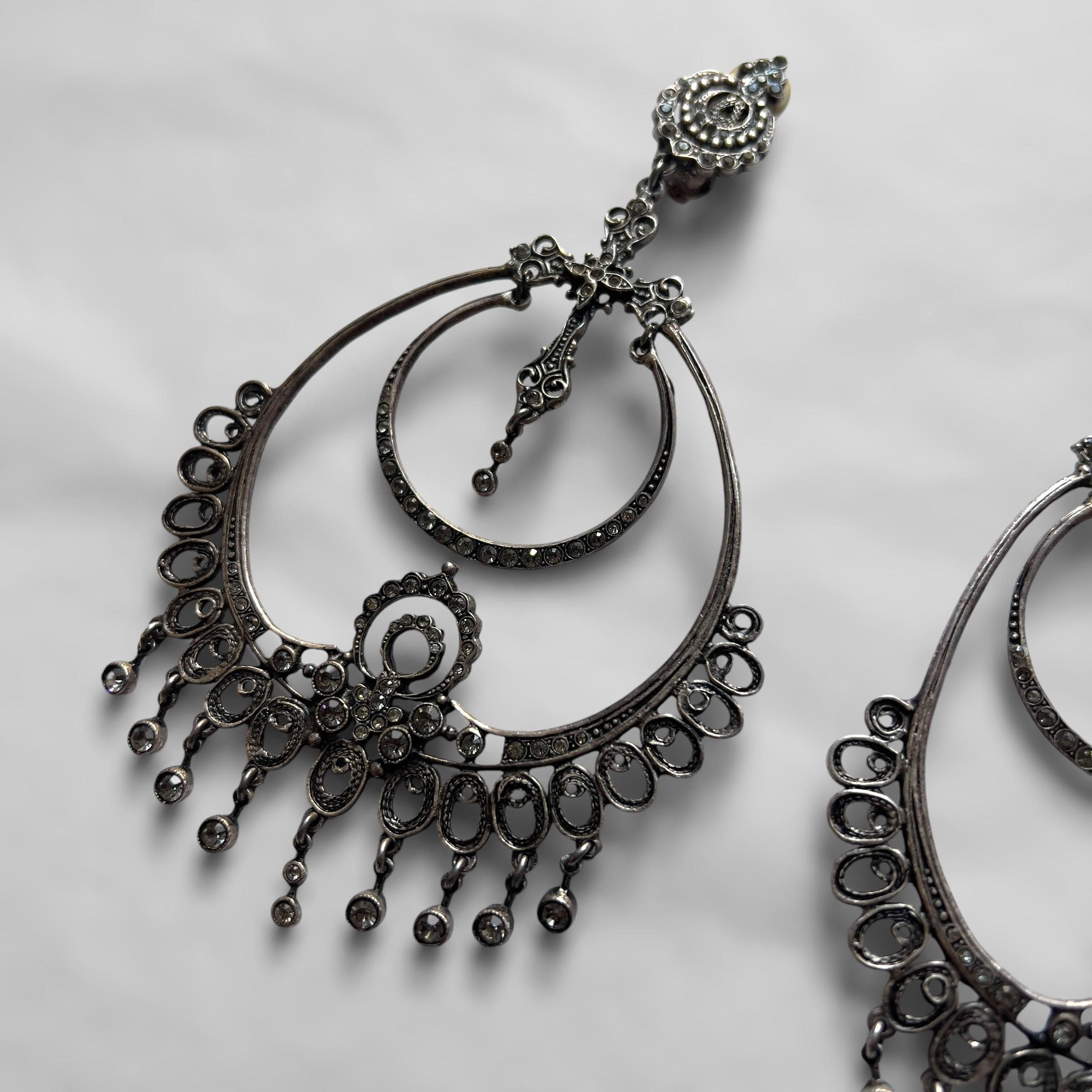 Christian Dior by John Galliano, S/S 1999 Runway Hoop Earrings with Crosses In Fair Condition For Sale In CAPELLE AAN DEN IJSSEL, ZH