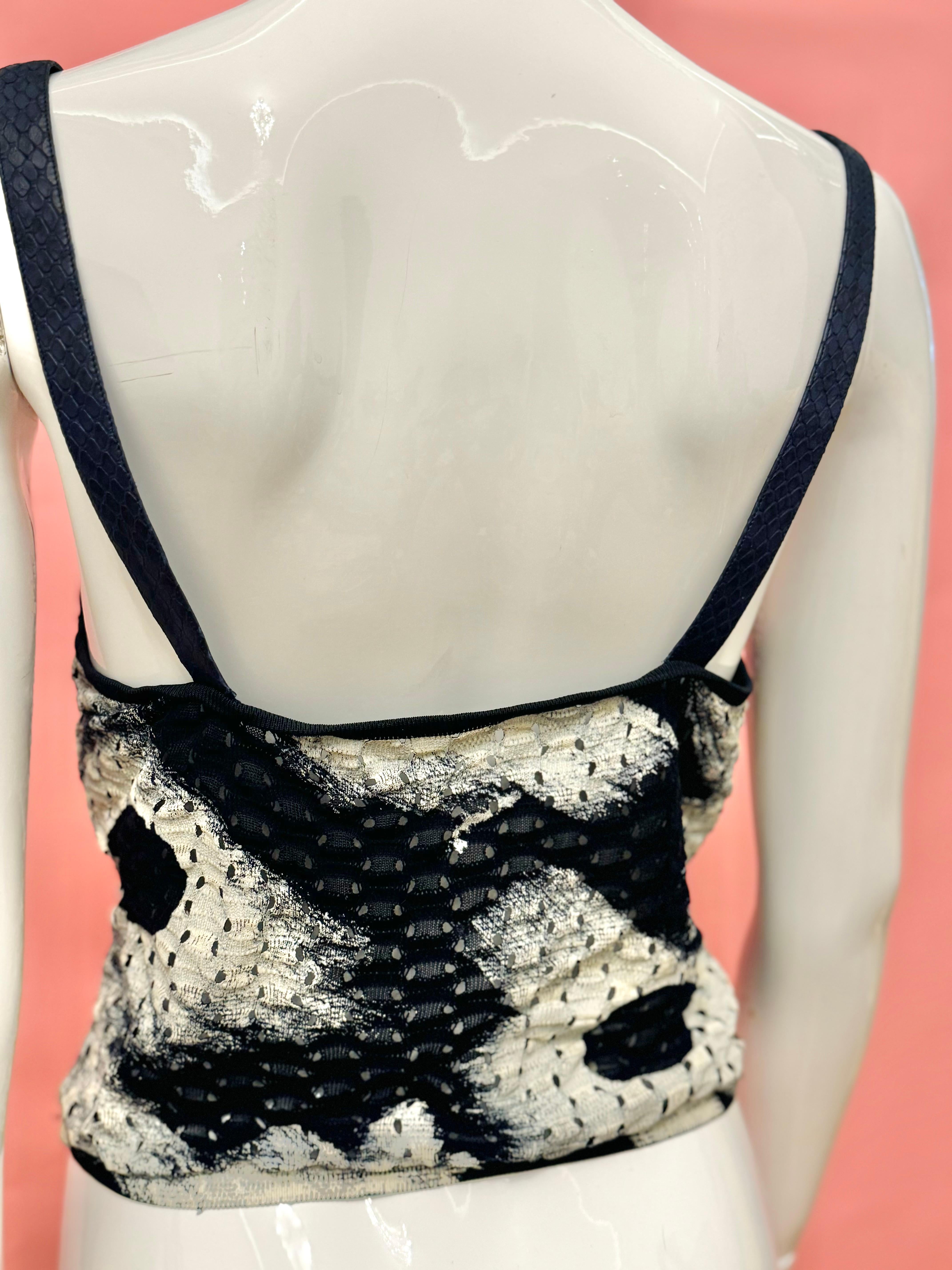 Christian Dior by John Galliano for Christian Dior P/E 2001, set di gemelli traforati dipinti a maglia in vendita 1
