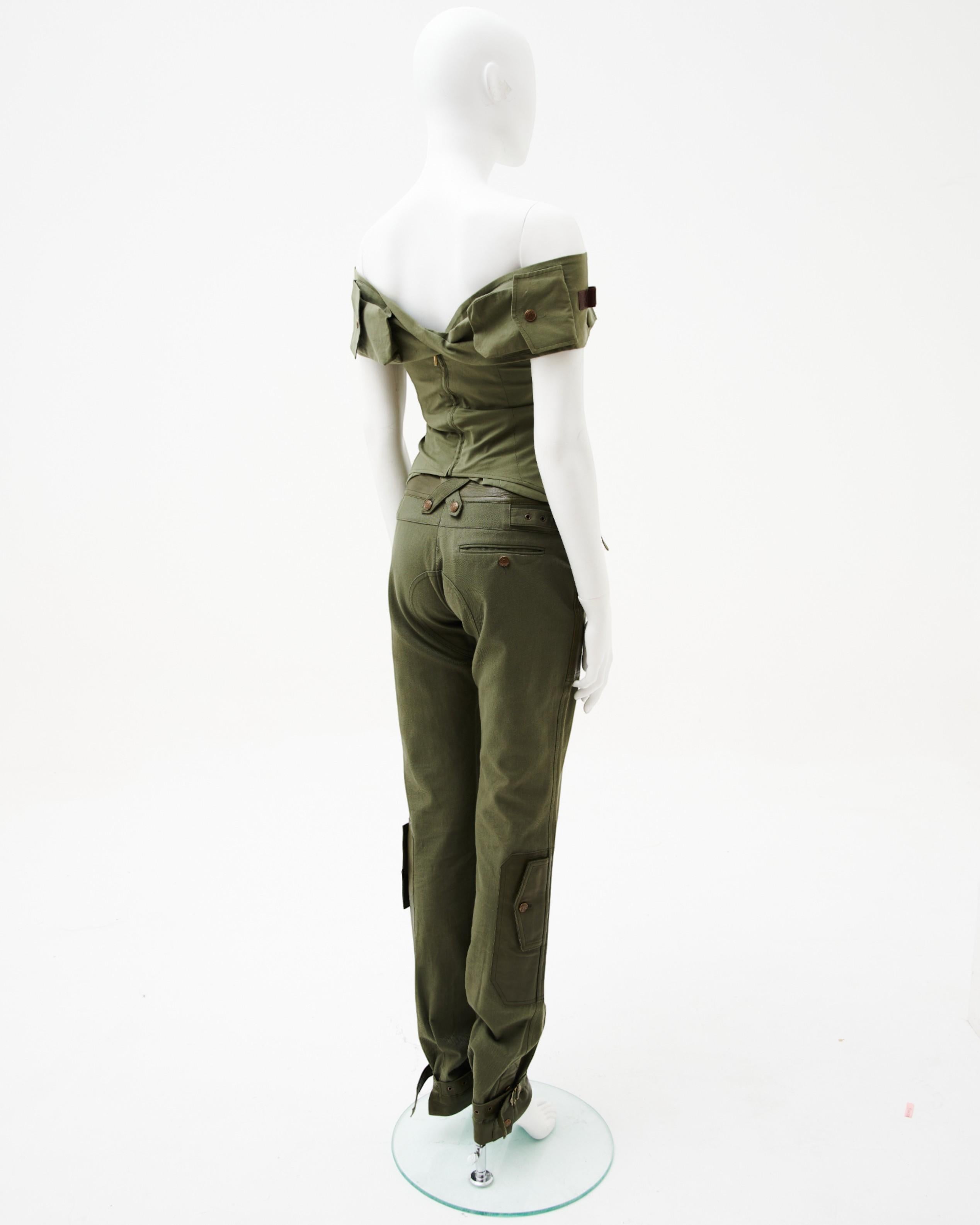 Christian Dior by John Galliano S/S 2003 Militärisches Khaki Bondage Set im Zustand „Hervorragend“ im Angebot in Milano, IT