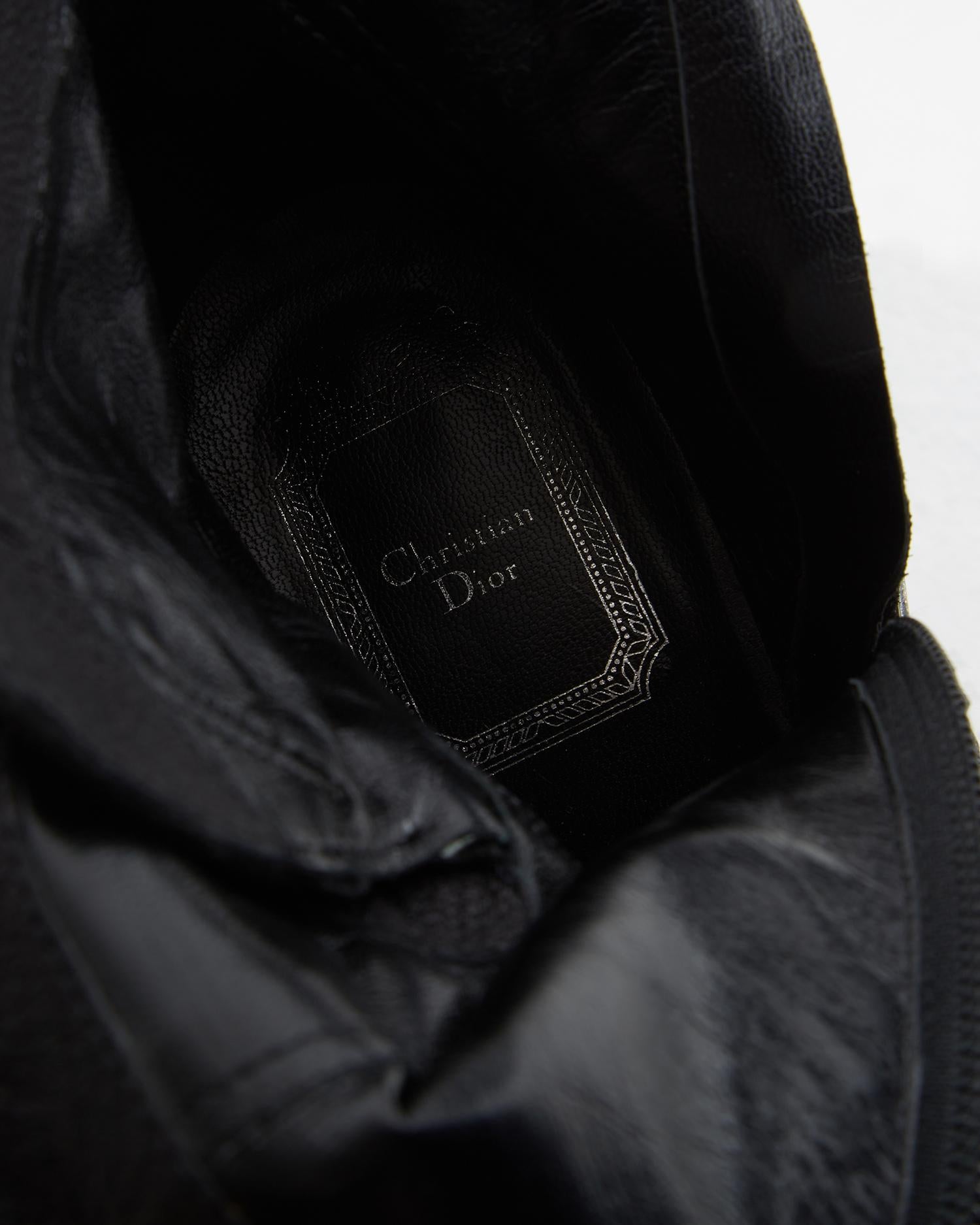 Christian Dior by John Galliano S/S 2010 Bottes en cuir noir  en vente 1