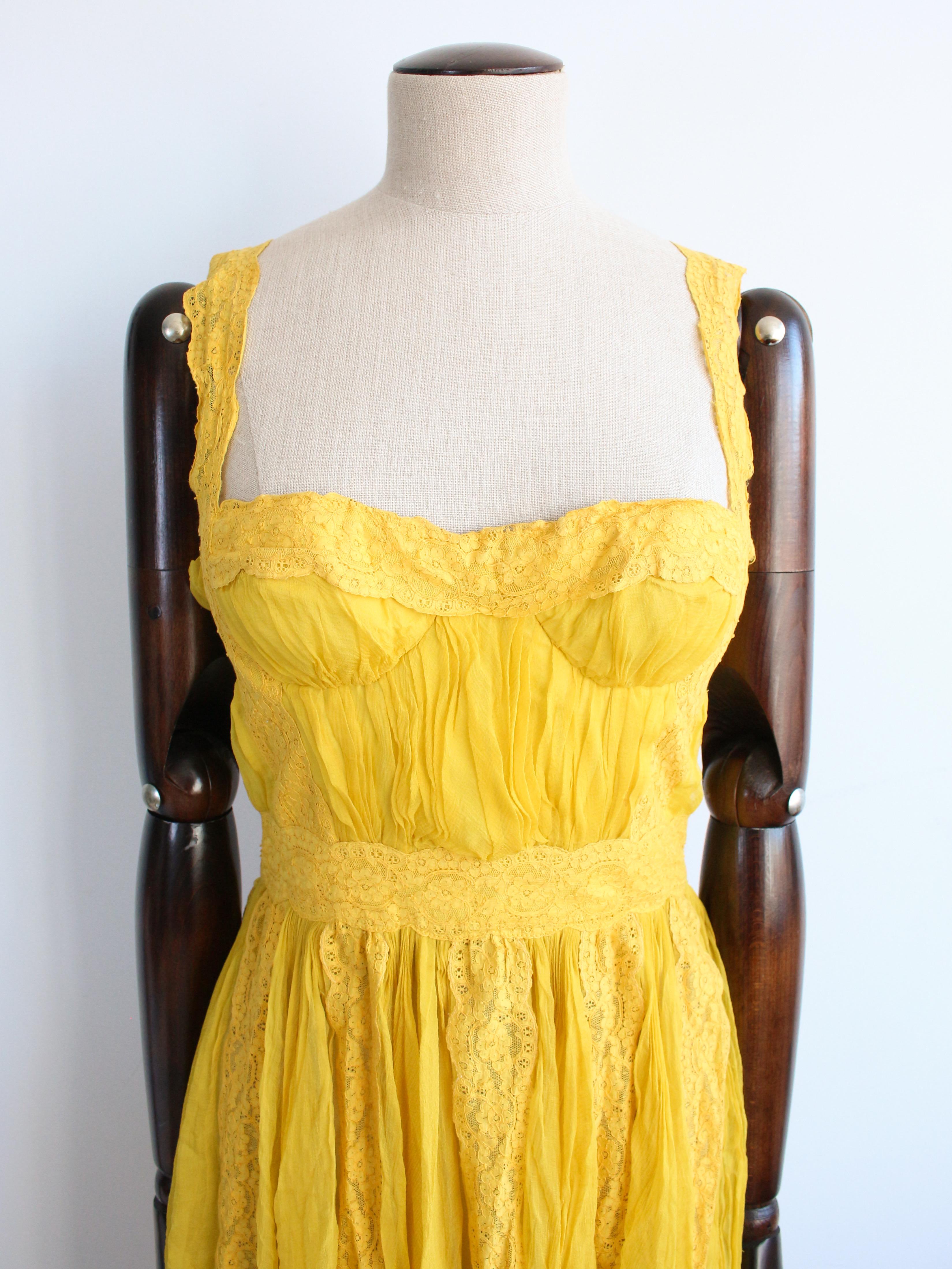 Christian Dior by John Galliano S/S09 - Robe babydoll plissée en mousseline de soie jaune en vente 4