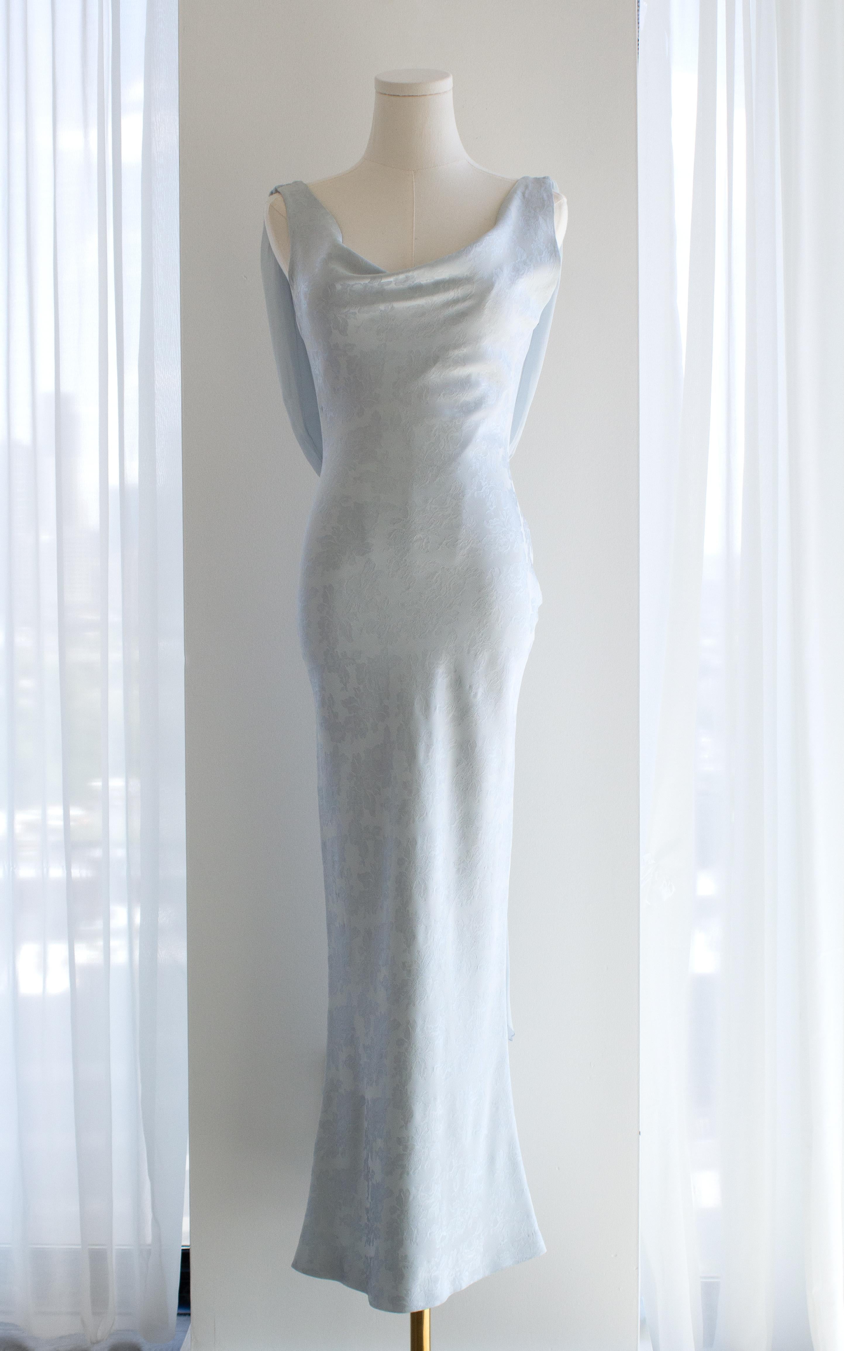 Christian Dior by John Galliano S/S1998 Boudoir Eisblaues Seidenkleid mit drapiertem Blumenmuster im Zustand „Gut“ im Angebot in Jersey City, NJ