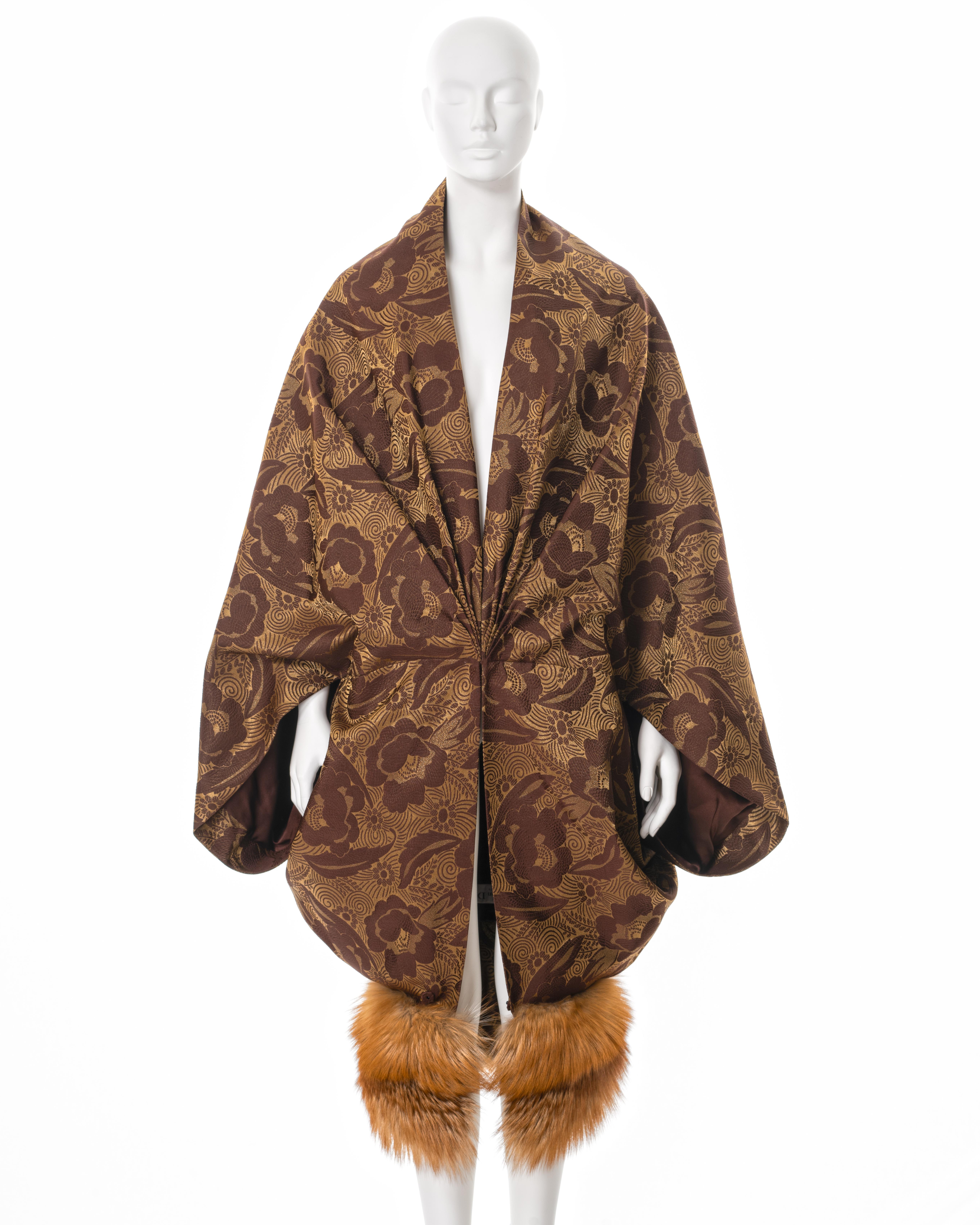 Christian Dior by John Galliano silk cocoon coat with fox fur collar, ss 2008 For Sale 6