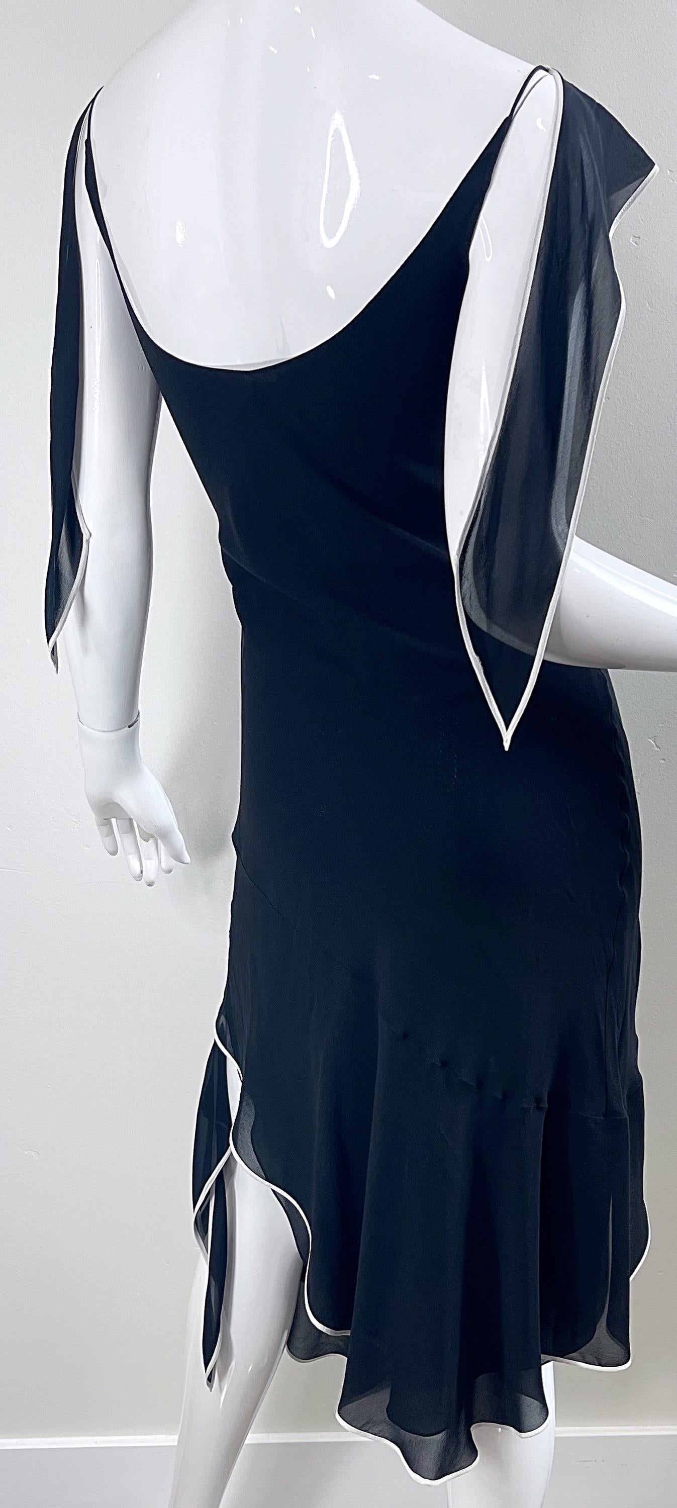 Christian Dior by John Galliano S/S 2005 Size 6 Black White Silk Chiffon Dress For Sale 10