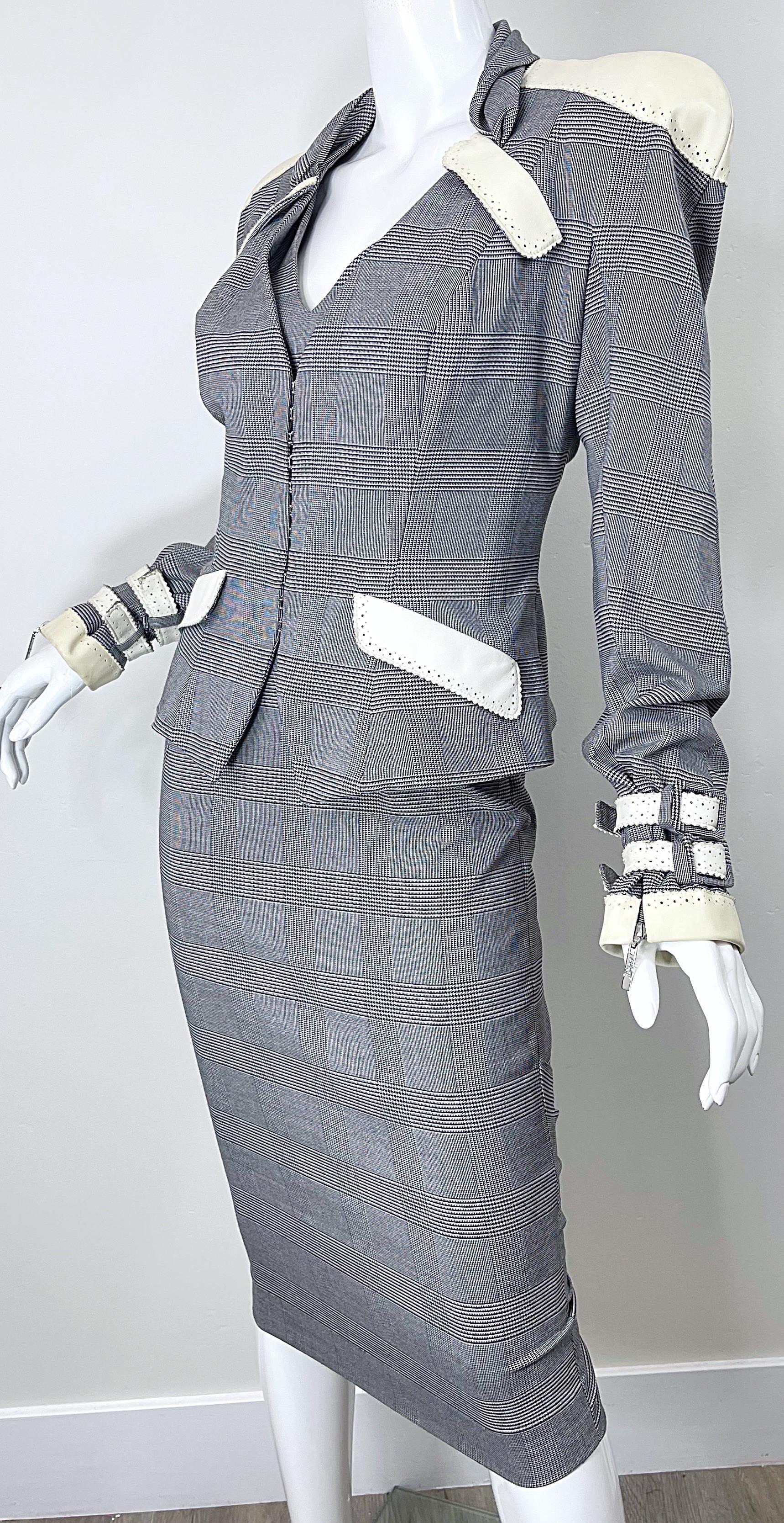 Christian Dior John Galliano Frühjahr 2004 Laufsteg Größe 8 Schwarz-Weißes Kleid  im Angebot 4