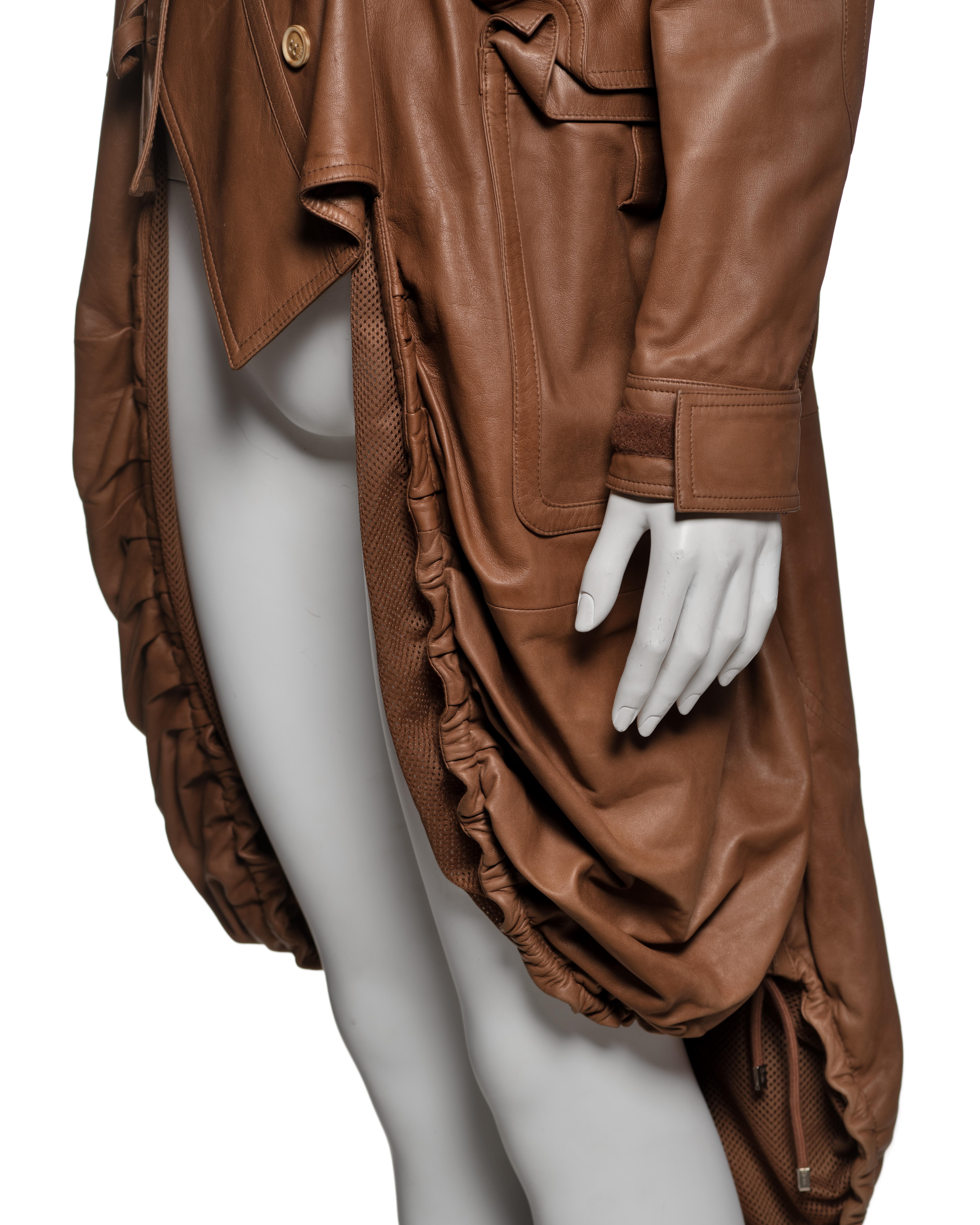 Christian Dior by John Galliano Cappotto in pelle d'agnello con orlo increspato, FW 2005 in vendita 10