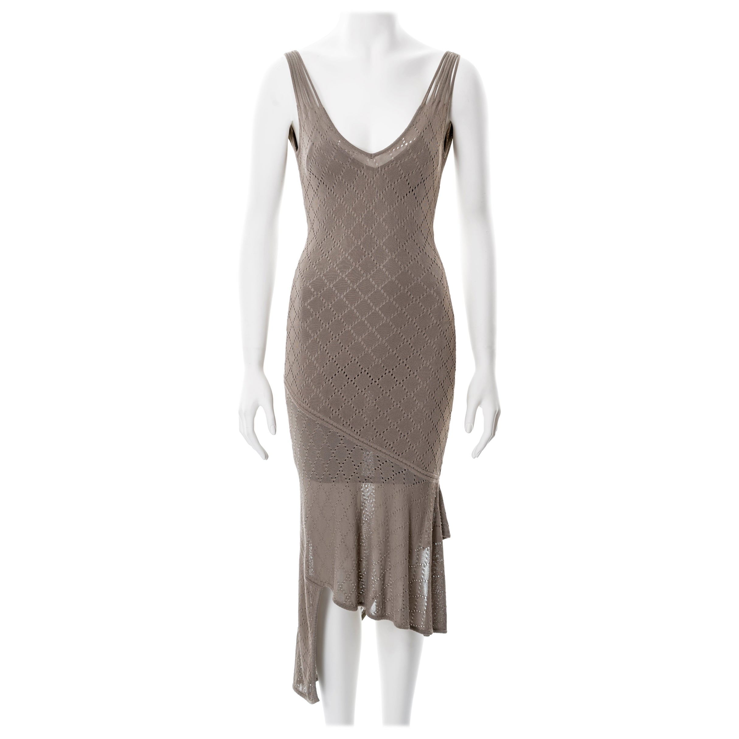 Robe en maille ouverte taupe Christian Dior par John Galliano, P/E 2001