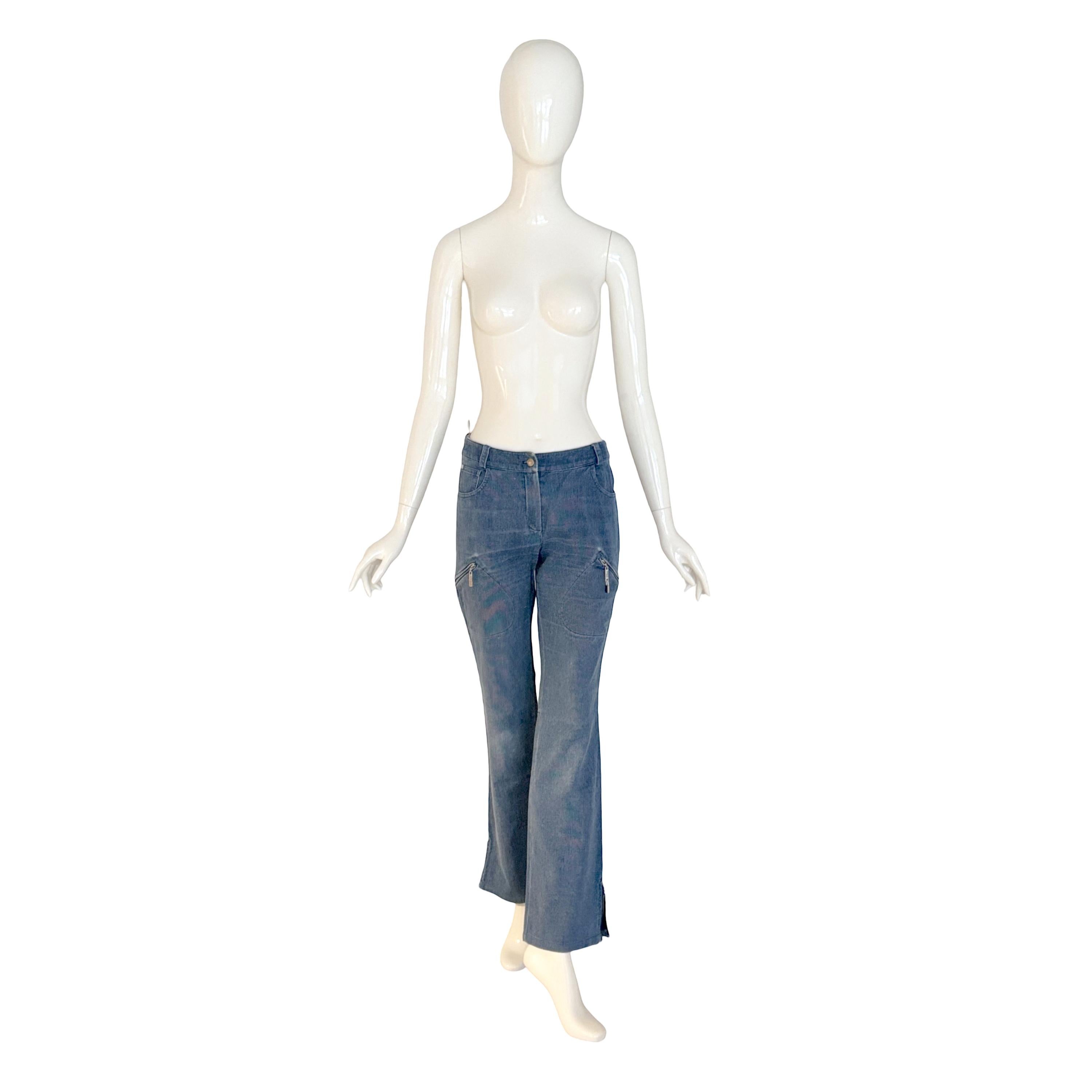 Christian Dior by John Galliano vintage 2004 cotton corduroy denim bleu pants. In Good Condition For Sale In Antwerpen, Vlaams Gewest