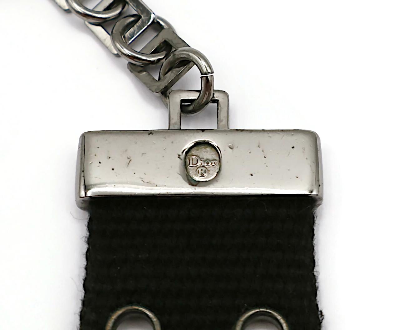 CHRISTIAN DIOR by JOHN GALLIANO Vintage Collier ras du cou en nylon noir avec logo en vente 12