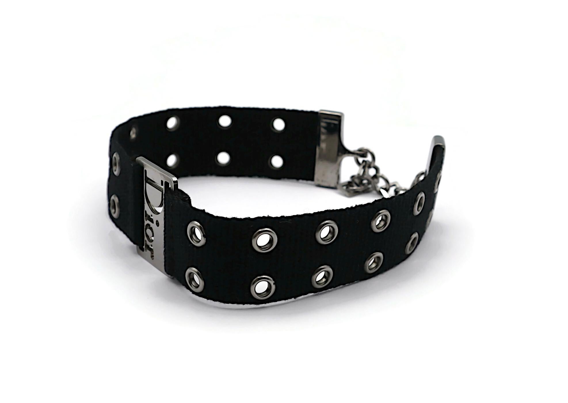 CHRISTIAN DIOR by JOHN GALLIANO Vintage Collier ras du cou en nylon noir avec logo Pour femmes en vente