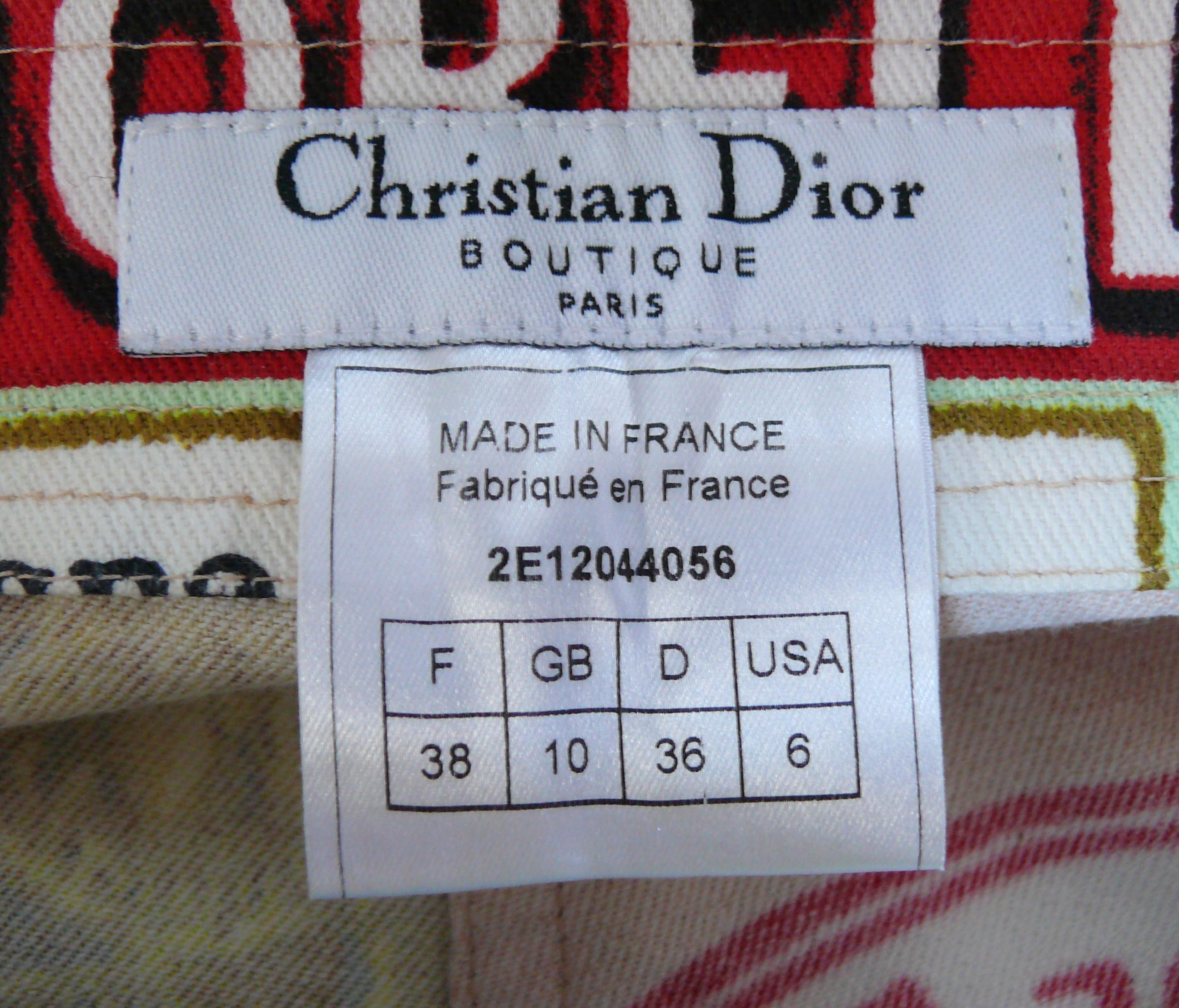 CHRISTIAN DIOR par JOHN GALLIANO - Pantalon en jean vintage à imprimé cubain/italien, taille US 6 en vente 11
