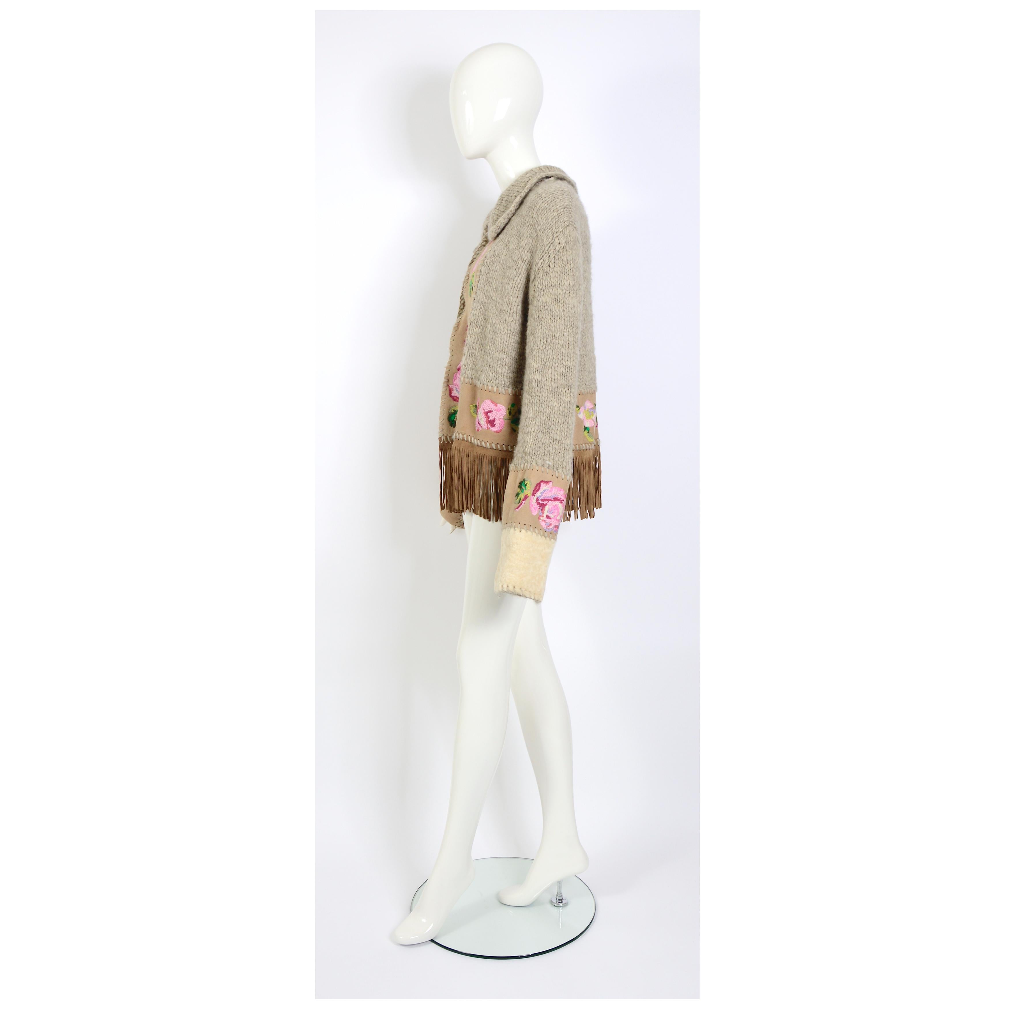 Christian Dior by John Galliano vintage fall 2000 embroidered fringed cardigan In Excellent Condition In Antwerpen, Vlaams Gewest