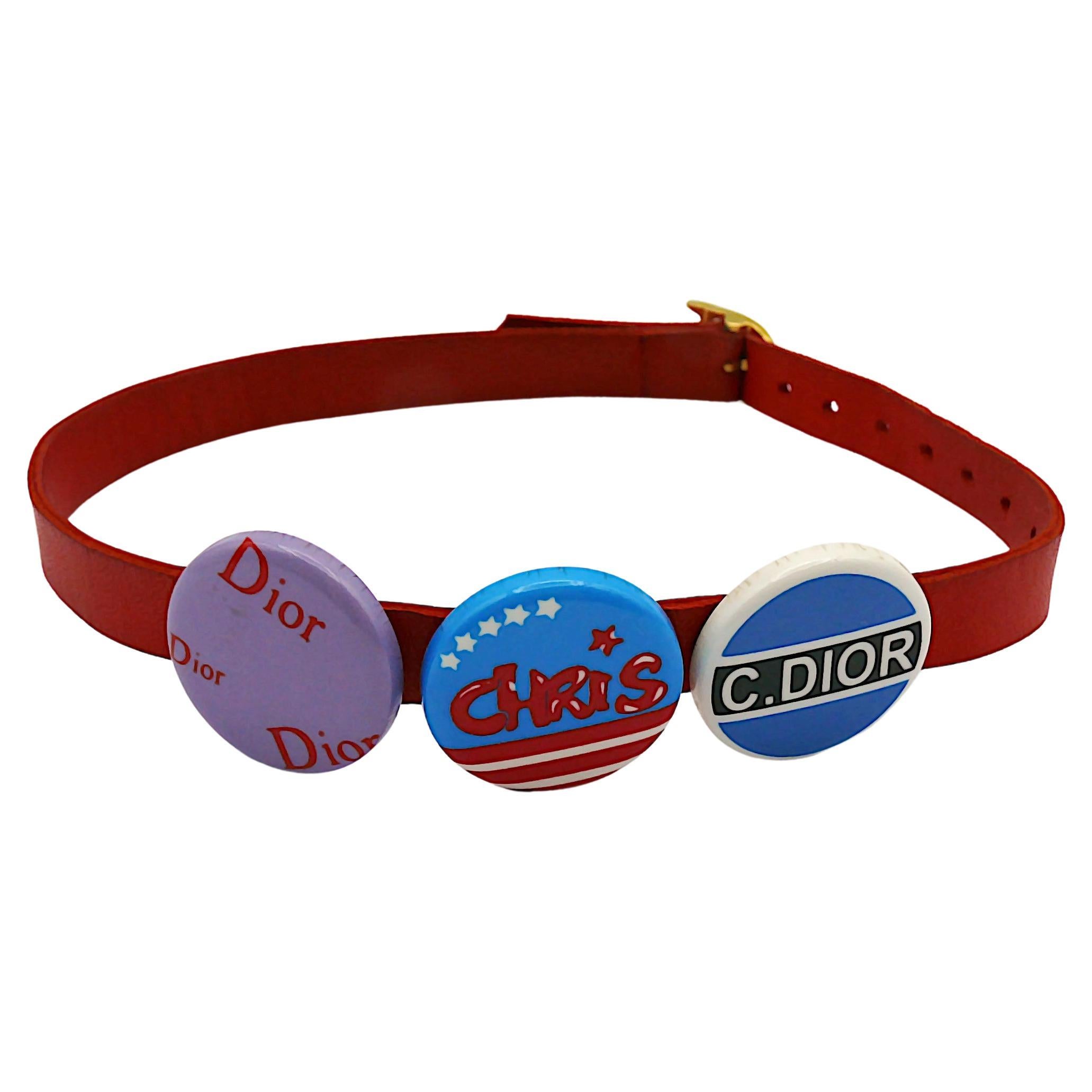 Collana Choker CHRISTIAN DIOR by JOHN GALLIANO Vintage in pelle e stemmi rossi