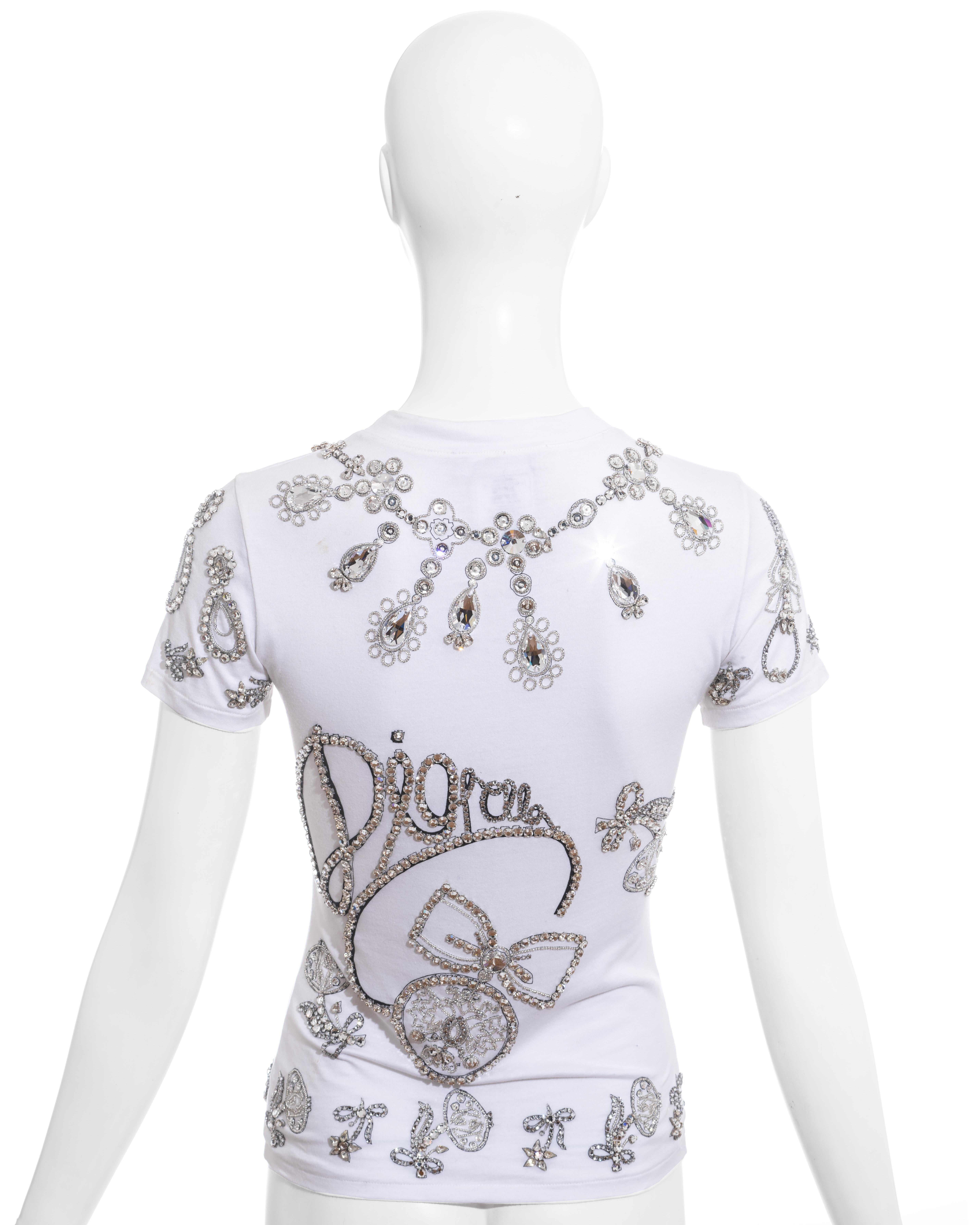 T-shirt en coton blanc orné de bijoux Christian Dior par John Galliano, automne-hiver 2002 en vente 1