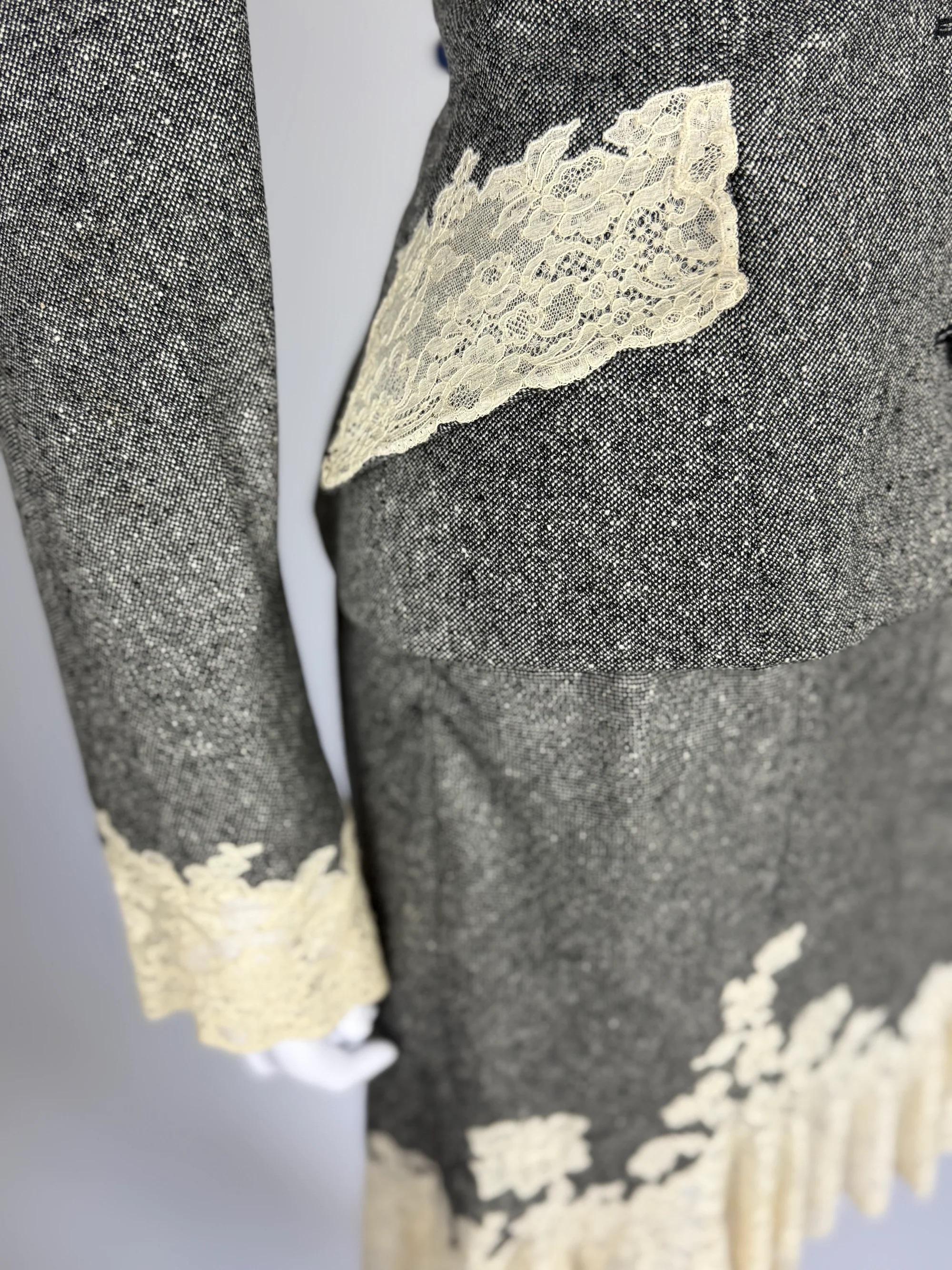 Christian Dior for John Galliano Slip Dress Ensemble aus Wolle und Spitze, FW 1998 im Angebot 4