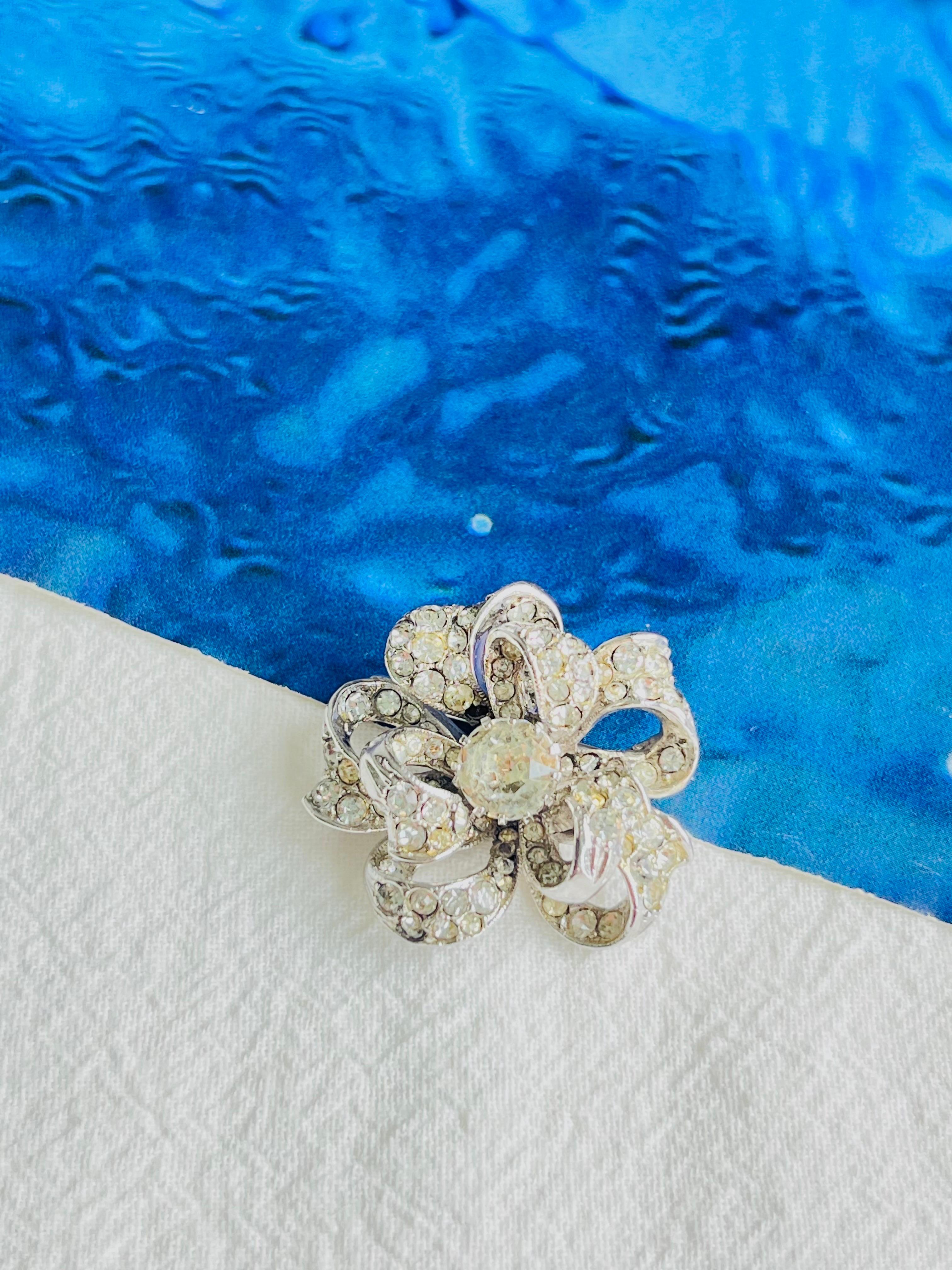 Christian Dior by Mitchel Maer 1950s Crystals Double Layer Flower Silver Brooch In Good Condition In Wokingham, England