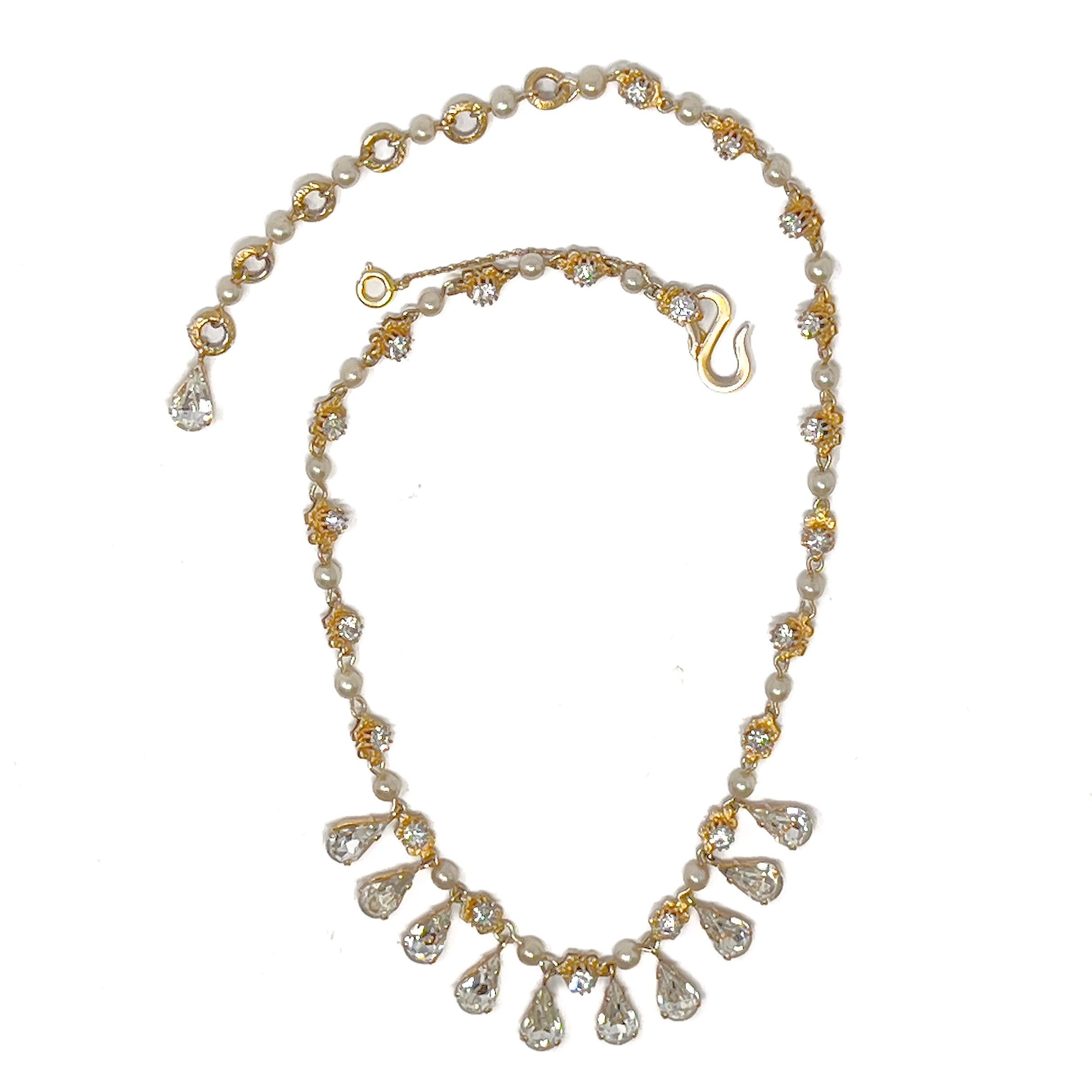 Christian Dior by Mitchel Maer 1952-1956 Vintage Rhinestone and Pearl Necklace For Sale 4