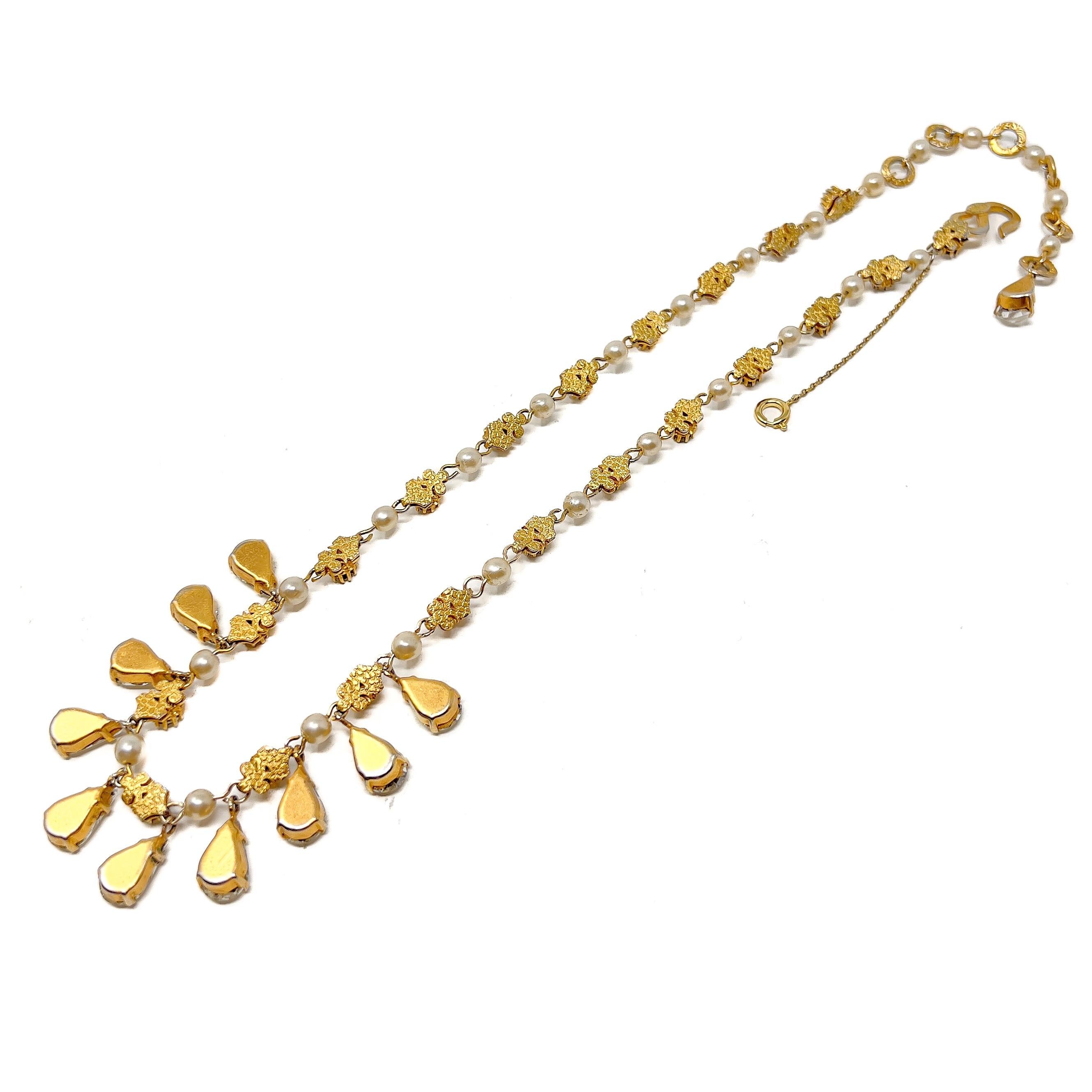 Christian Dior by Mitchel Maer 1952-1956 Vintage Rhinestone and Pearl Necklace For Sale 5