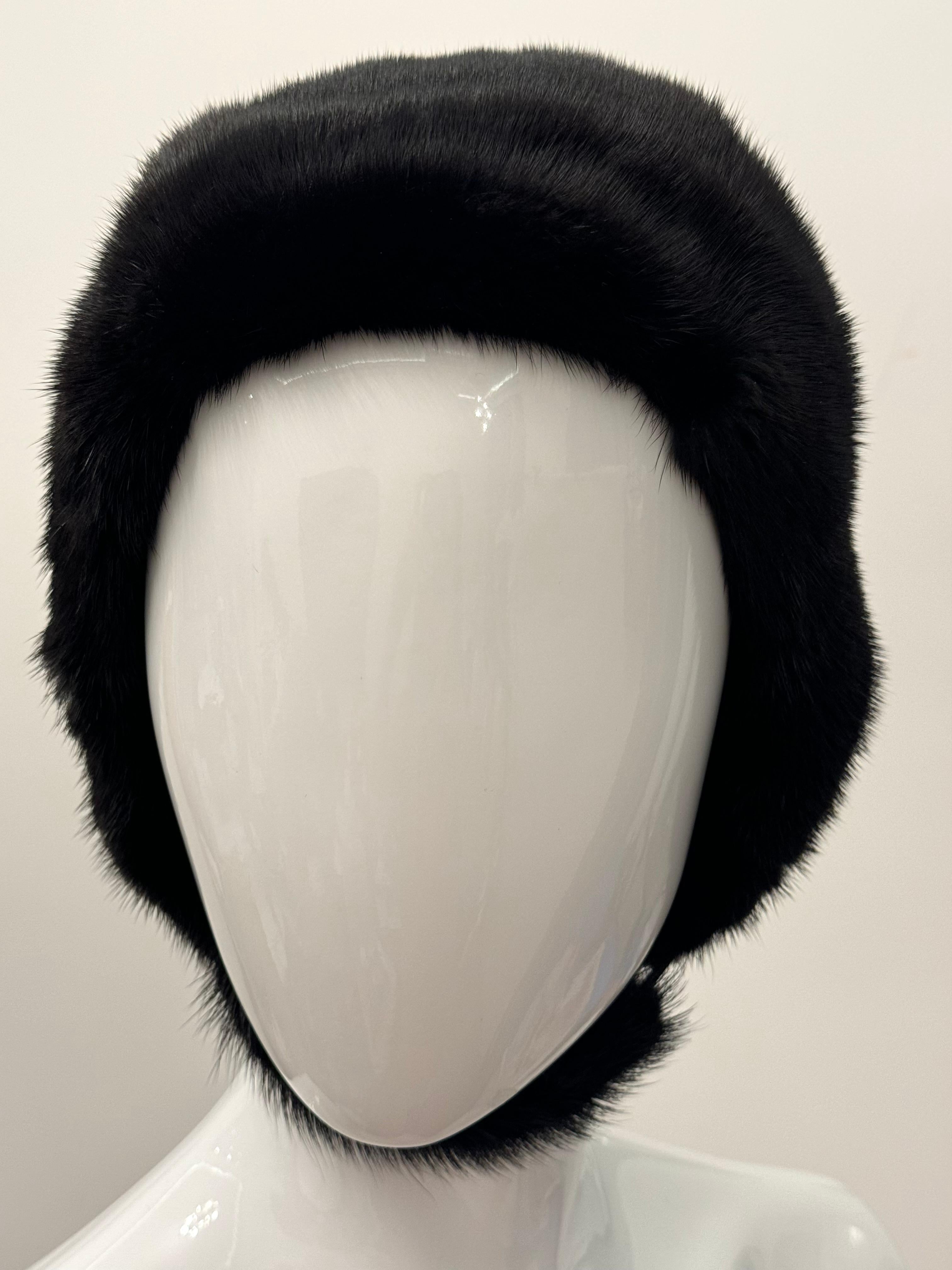 Christian Dior by Raf Simons F/W 2013 mink fur and cashmere hat In Good Condition In PARIS, FR