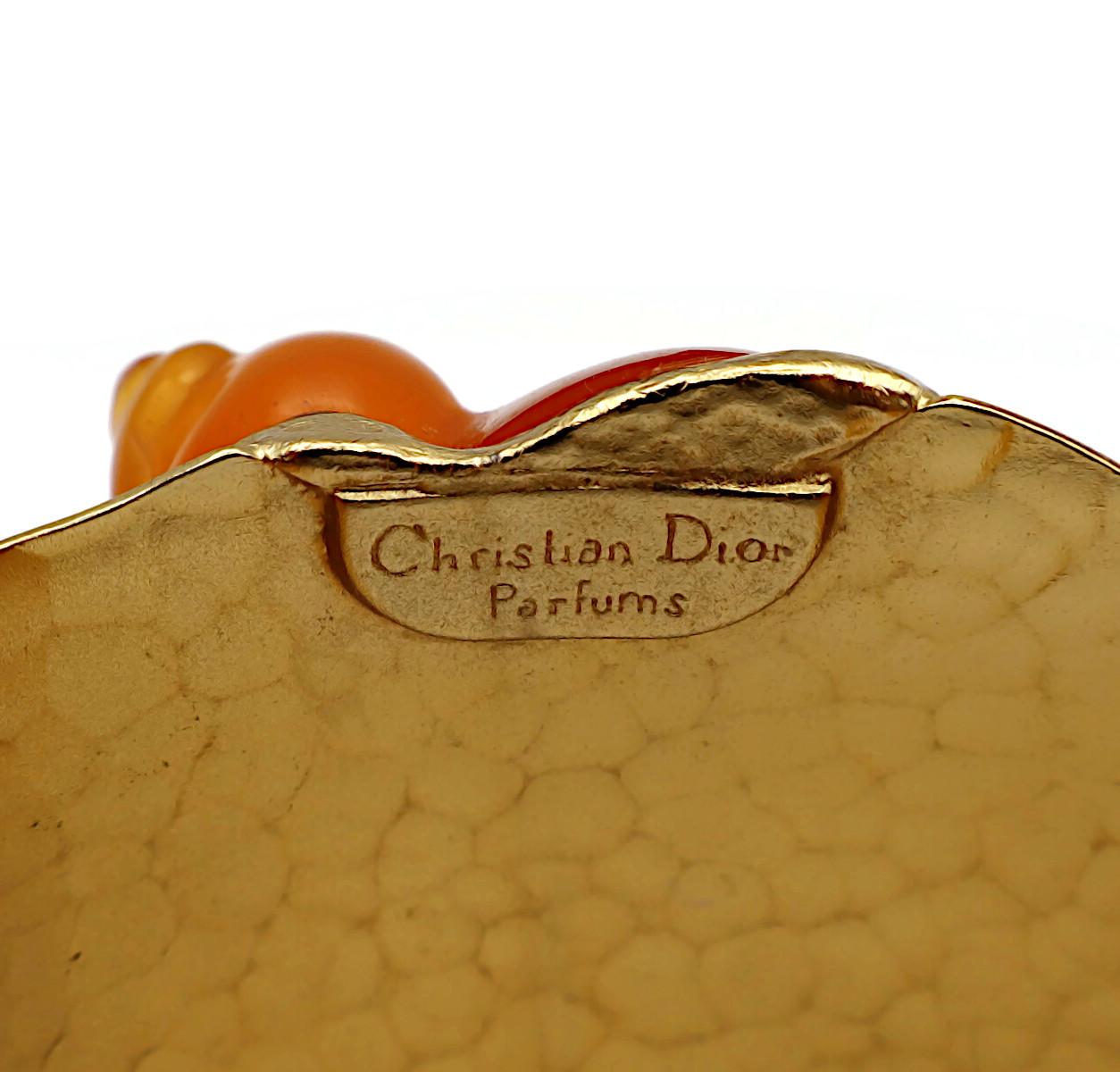 CHRISTIAN DIOR by Robert Goossens Vintage Muschel-Manschettenarmband aus Harz 1987 4