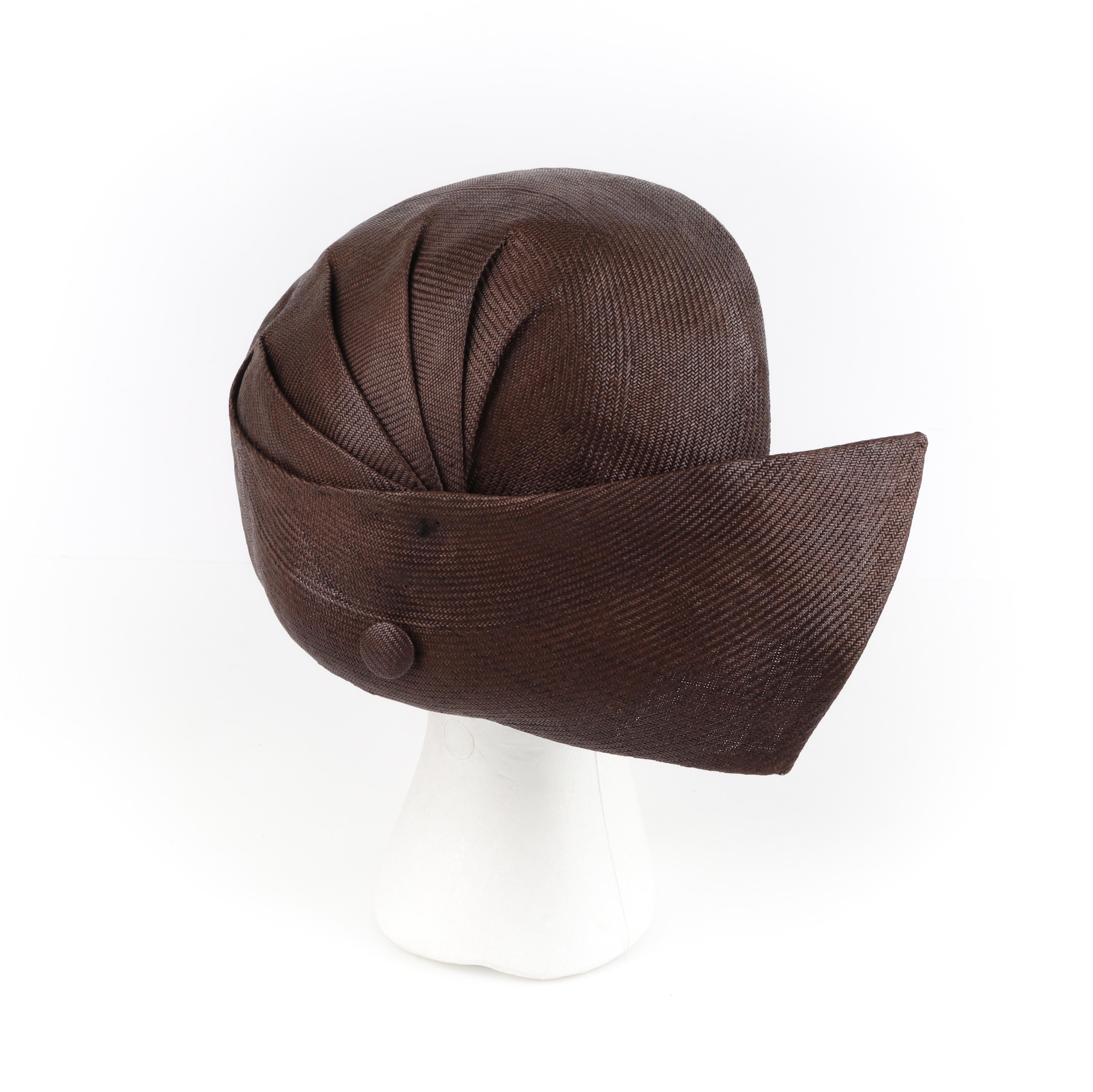 CHRISTIAN DIOR c.1950s Brown Woven Straw Sweeping Knife Pleat Crown Cap Hat In Fair Condition In Thiensville, WI