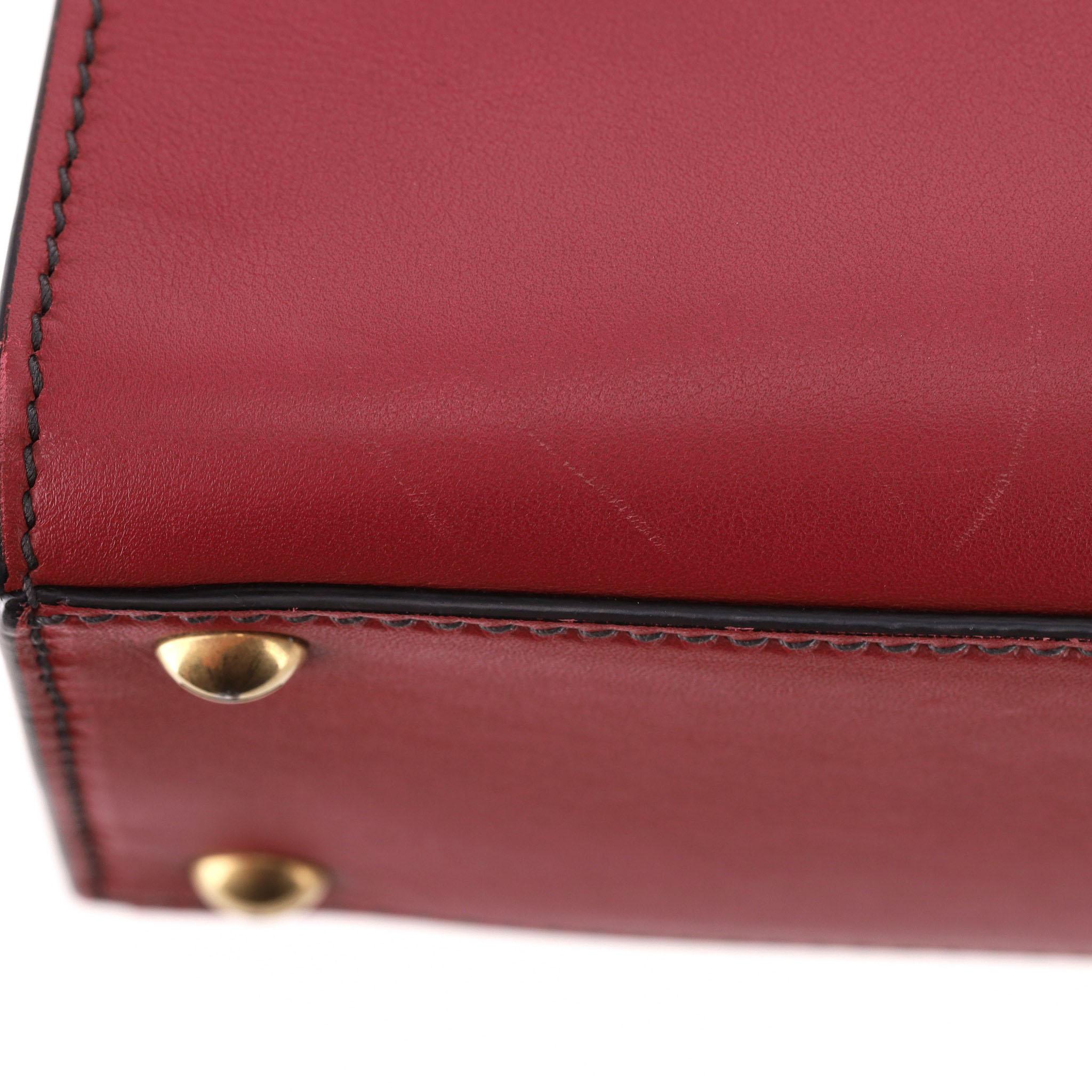 Christian Dior Sac Dioraddict en cuir de veau en vente 7