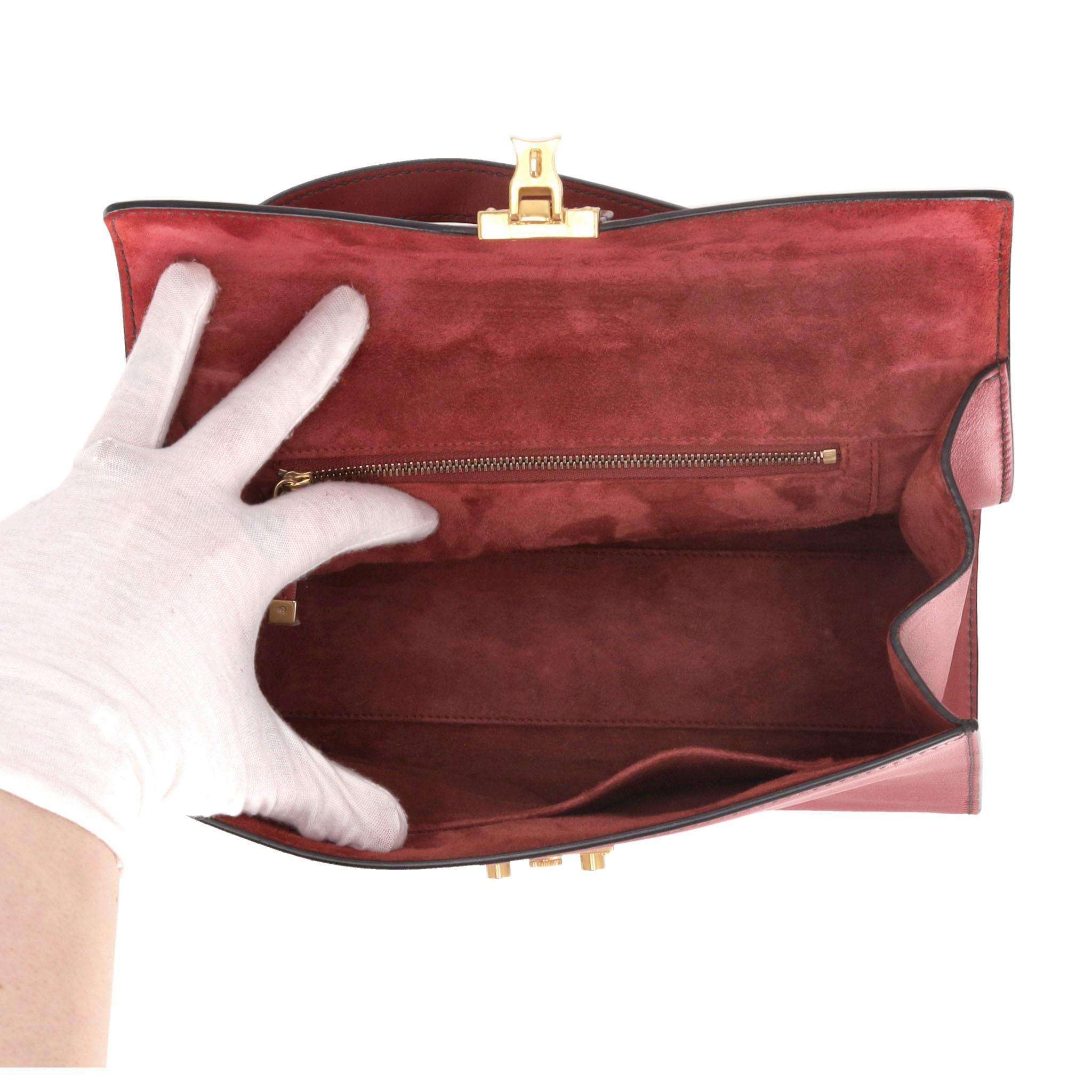 Christian Dior Sac Dioraddict en cuir de veau en vente 1