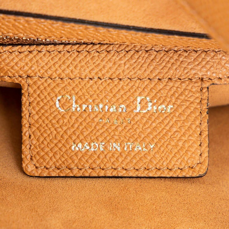 CHRISTIAN DIOR camel brown leather SADDLE Shoulder Bag For Sale at 1stDibs