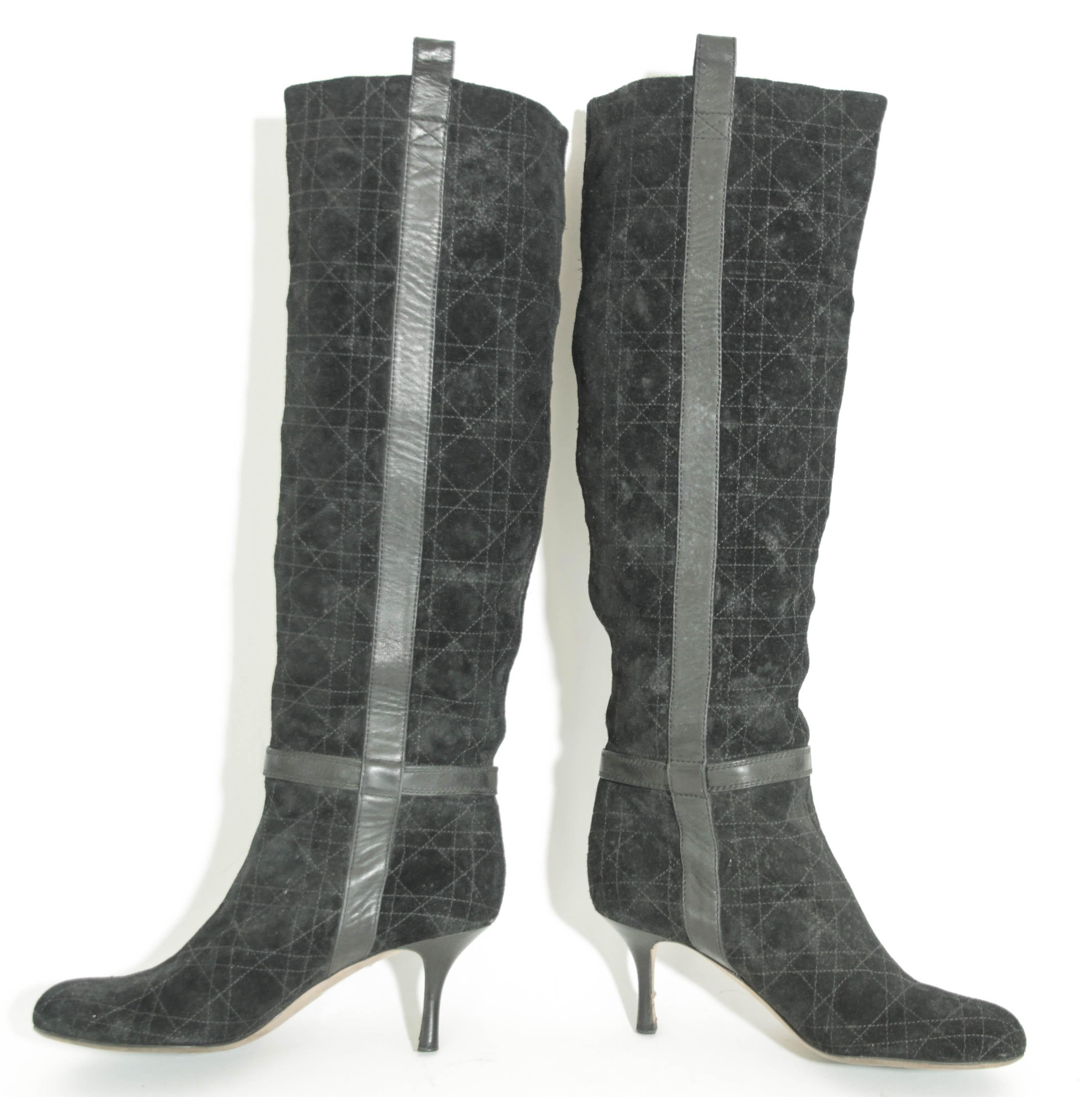 Christian Dior - Bottes à genoux en daim noir à motif de cannage - Taille EU 39 en vente 5