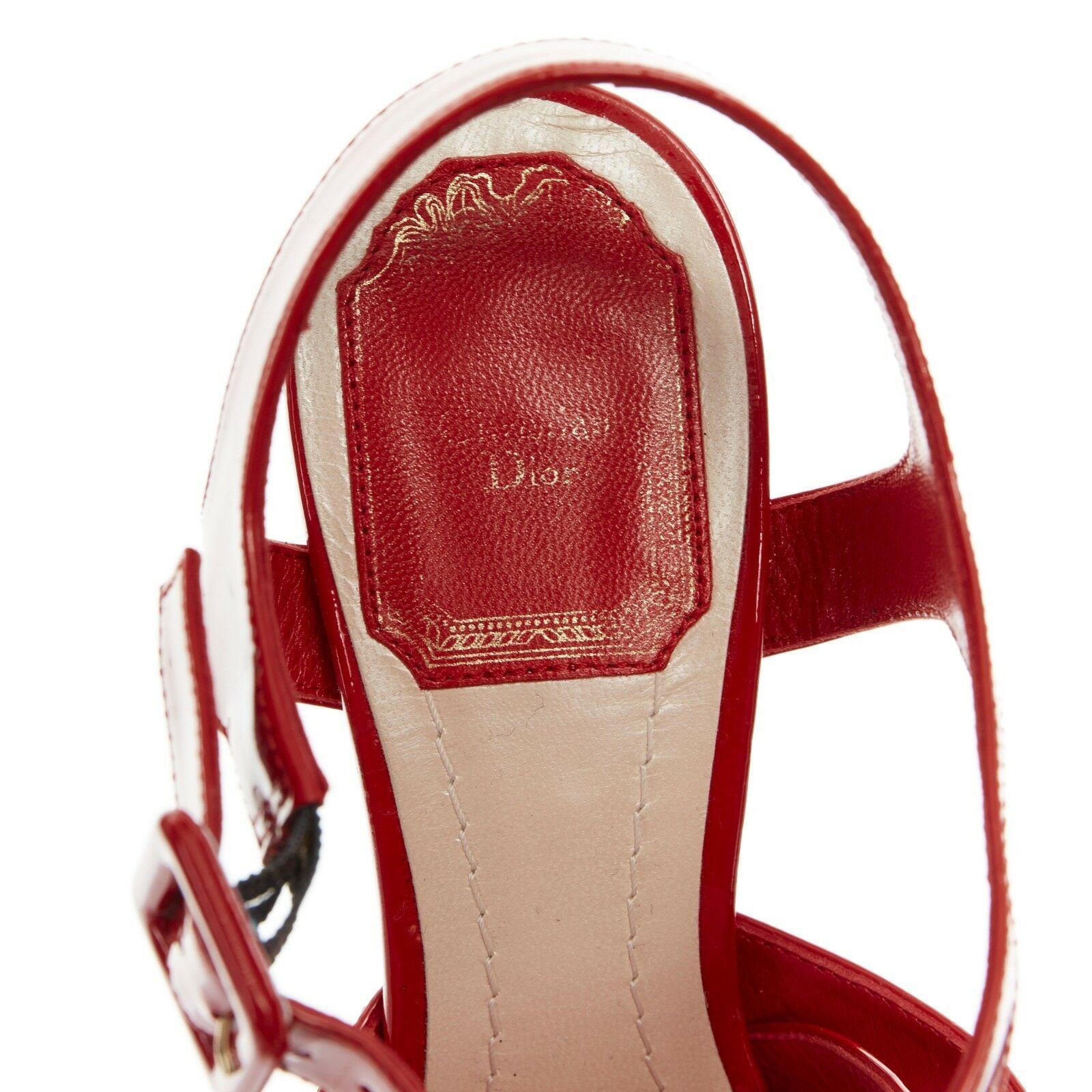 CHRISTIAN DIOR Cannage red patent strappy platform gold metal sandal heel EU35 3