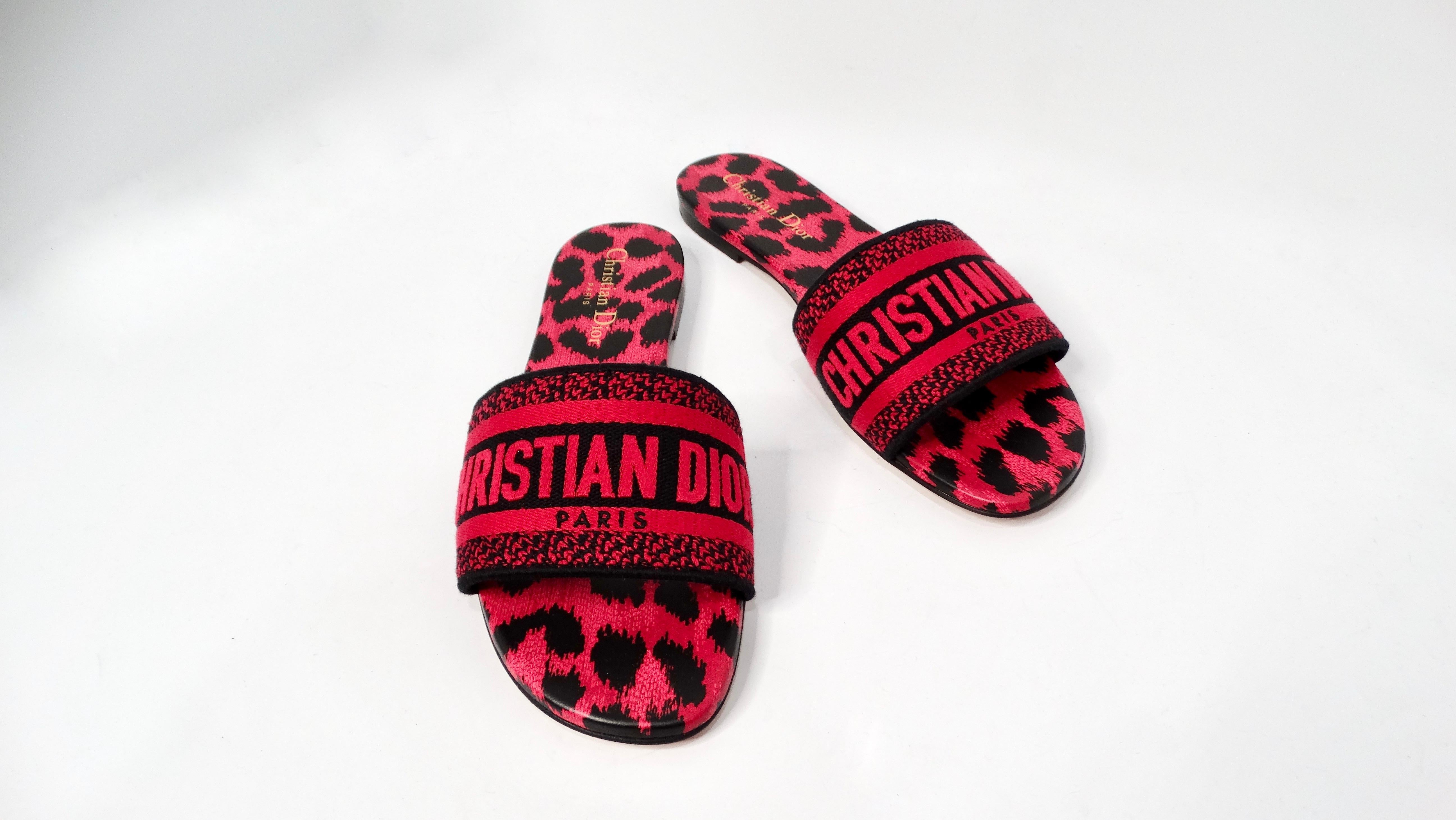 Rouge Christian Dior Canvas Berry Animal Print Slides en vente