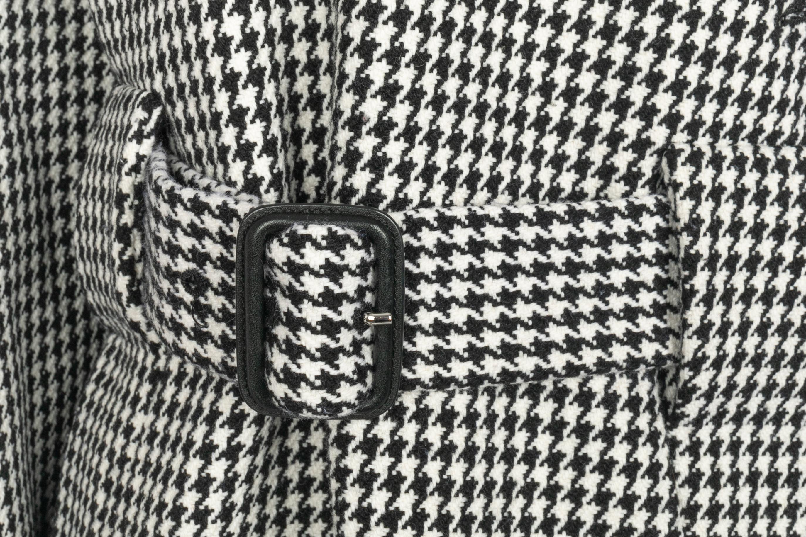 De las mujeres Christian Dior capa Pre-Fall 2017 en venta