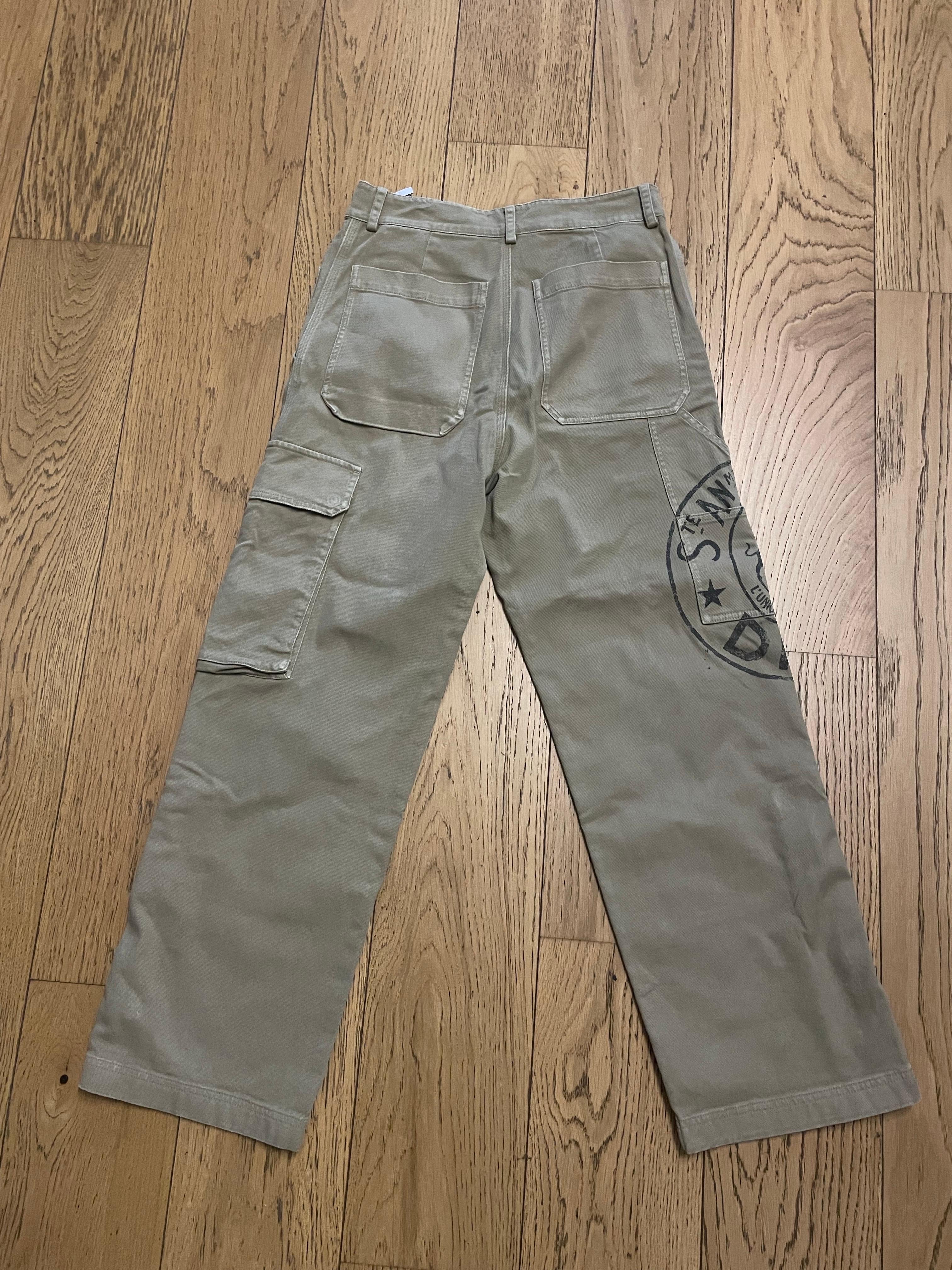 Gris CHRISTIAN DIOR. Pantalon cargo en vente