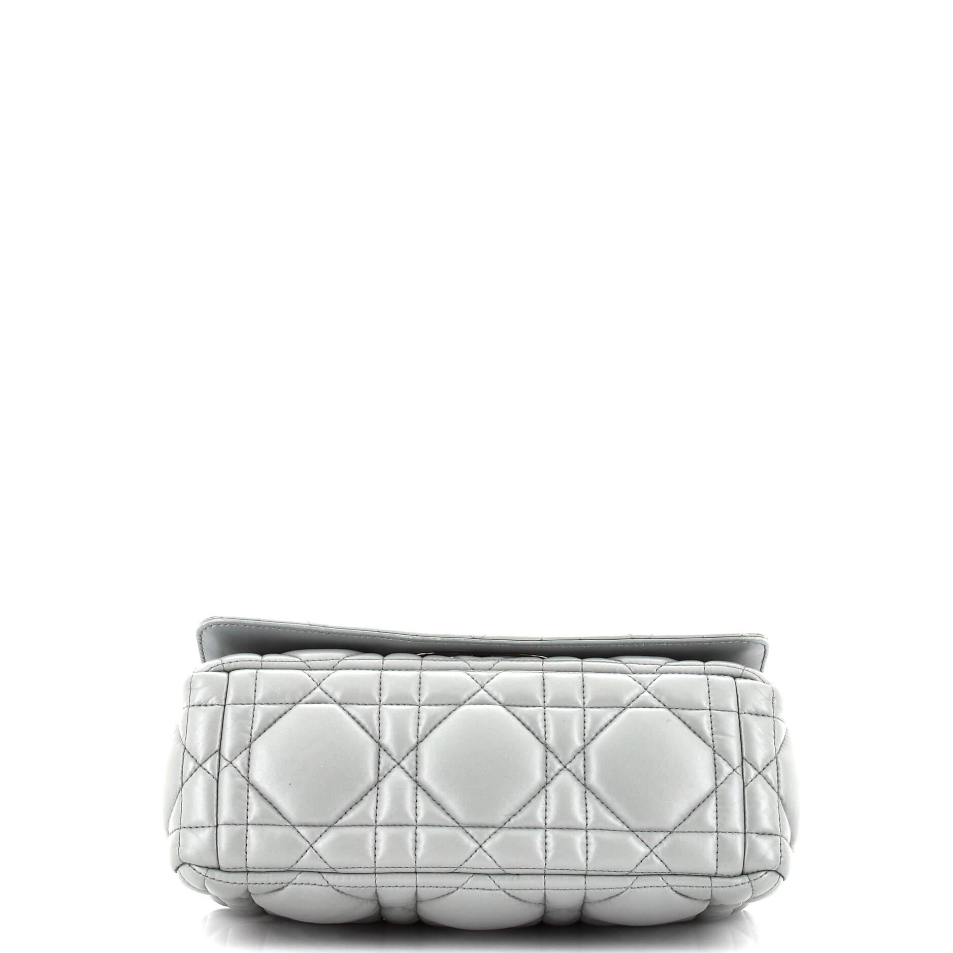 Christian Dior Caro Tasche Macrocannage aus gestepptem Kalbsleder Medium für Damen oder Herren