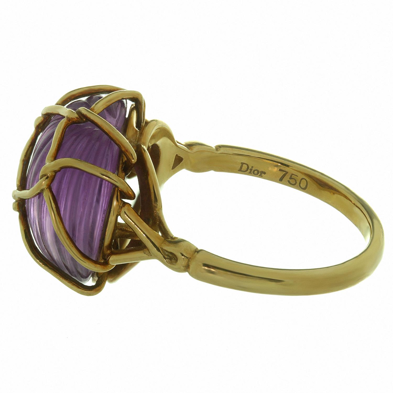 Women's Christian Dior Carved Amethyst Heart Yellow Gold Ring