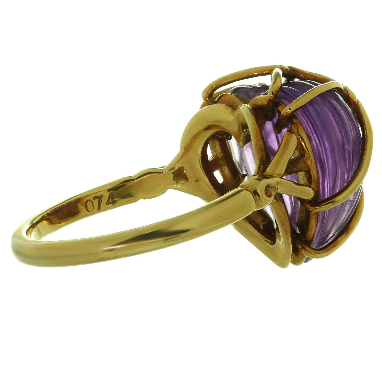 Christian Dior Carved Amethyst Heart Yellow Gold Ring 1