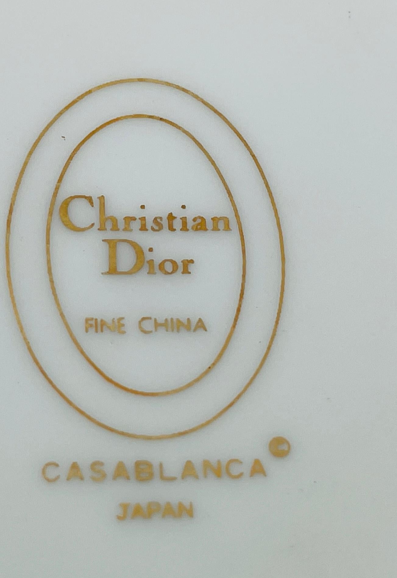 Christian Dior Casablanca Becher aus feinem China-Porzellan Japan mit Chip im Angebot 5