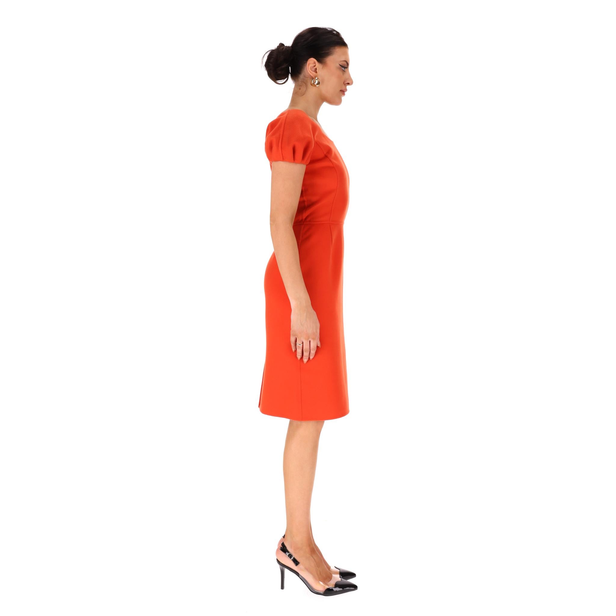 Rouge Christian Dior - Robe fourreau en cachemire en vente