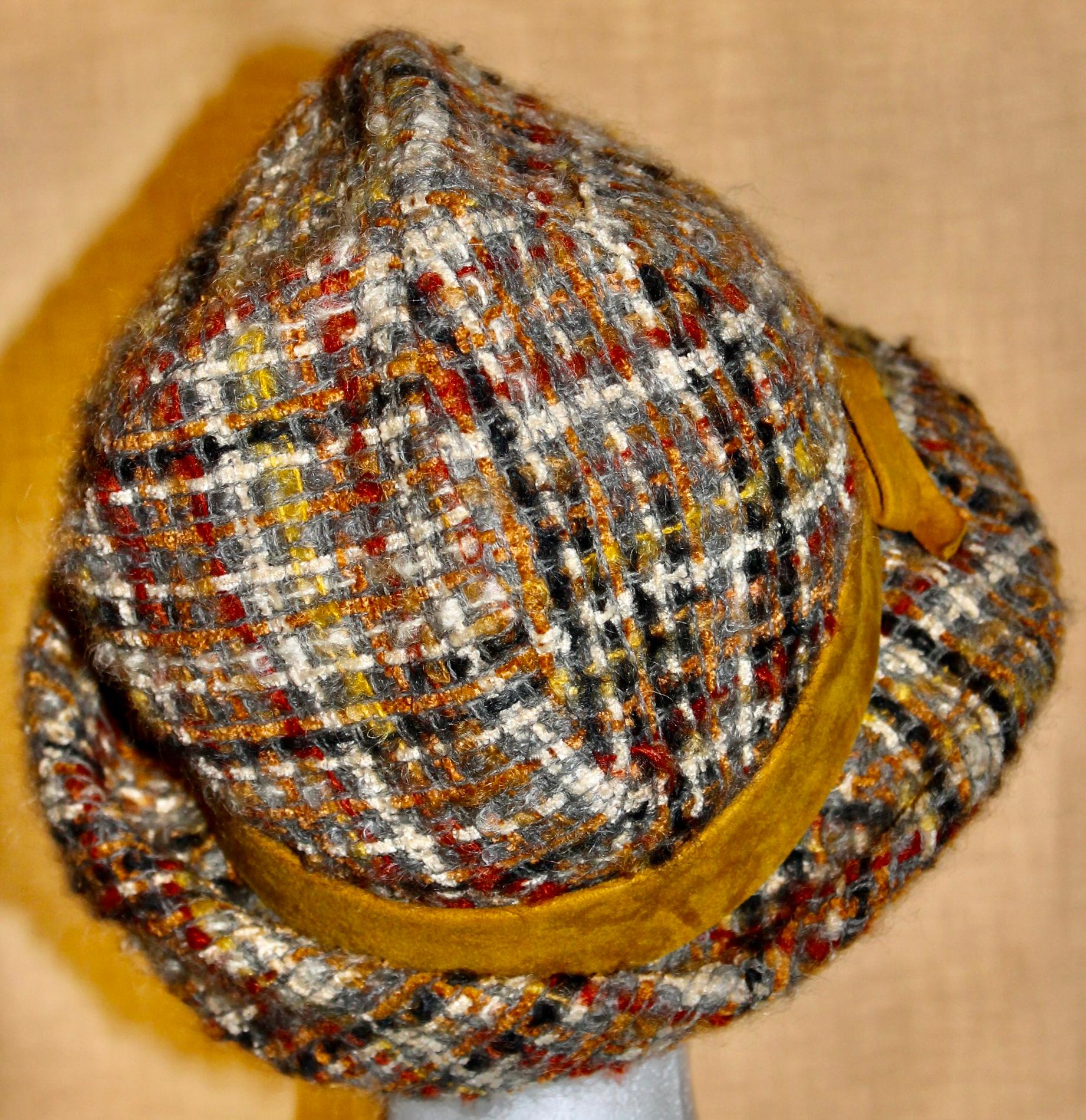 Christian Dior Chapeaux París Otoño 1970 Tweed en venta 5