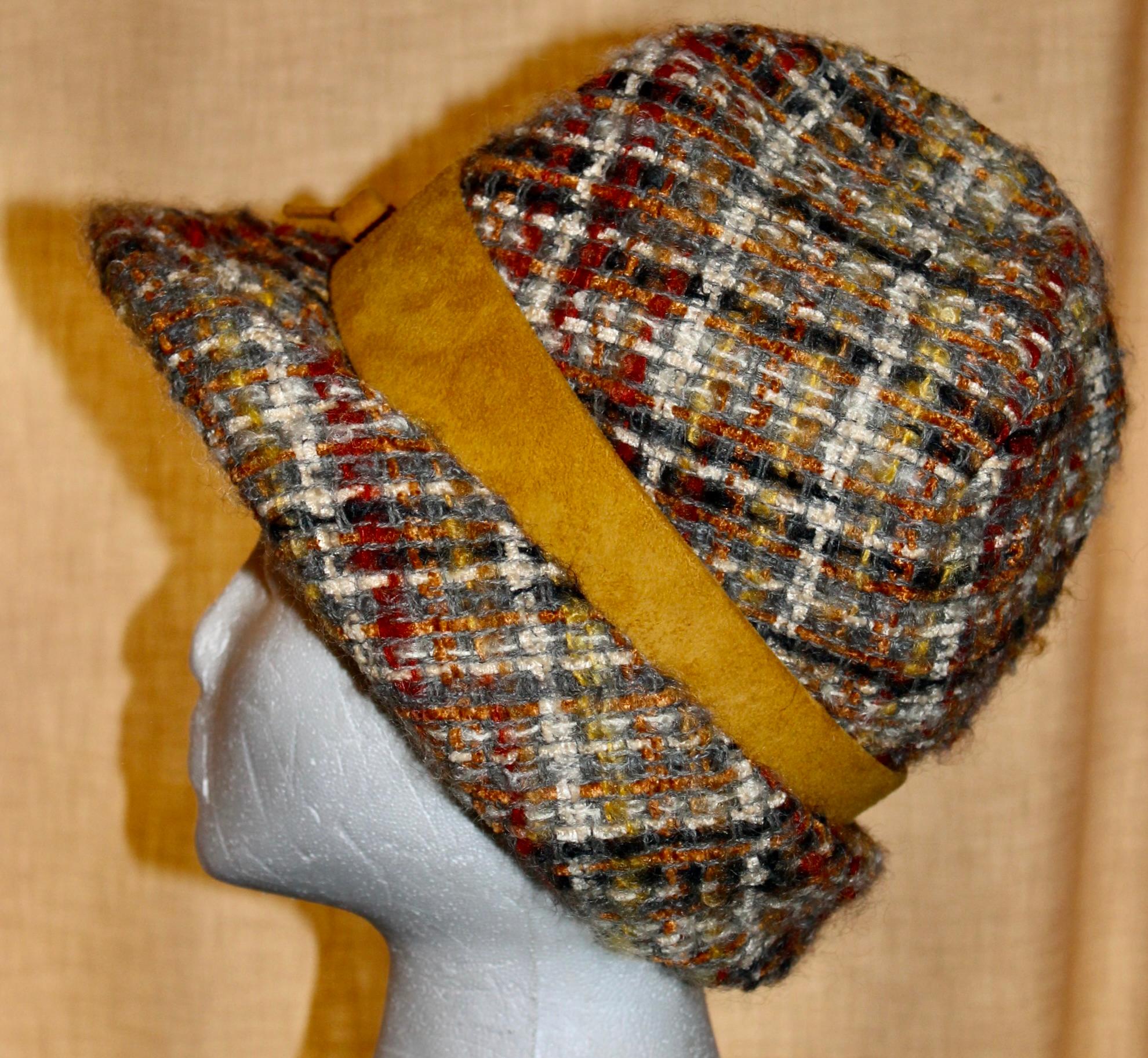 Christian Dior Chapeaux París Otoño 1970 Tweed en venta 6
