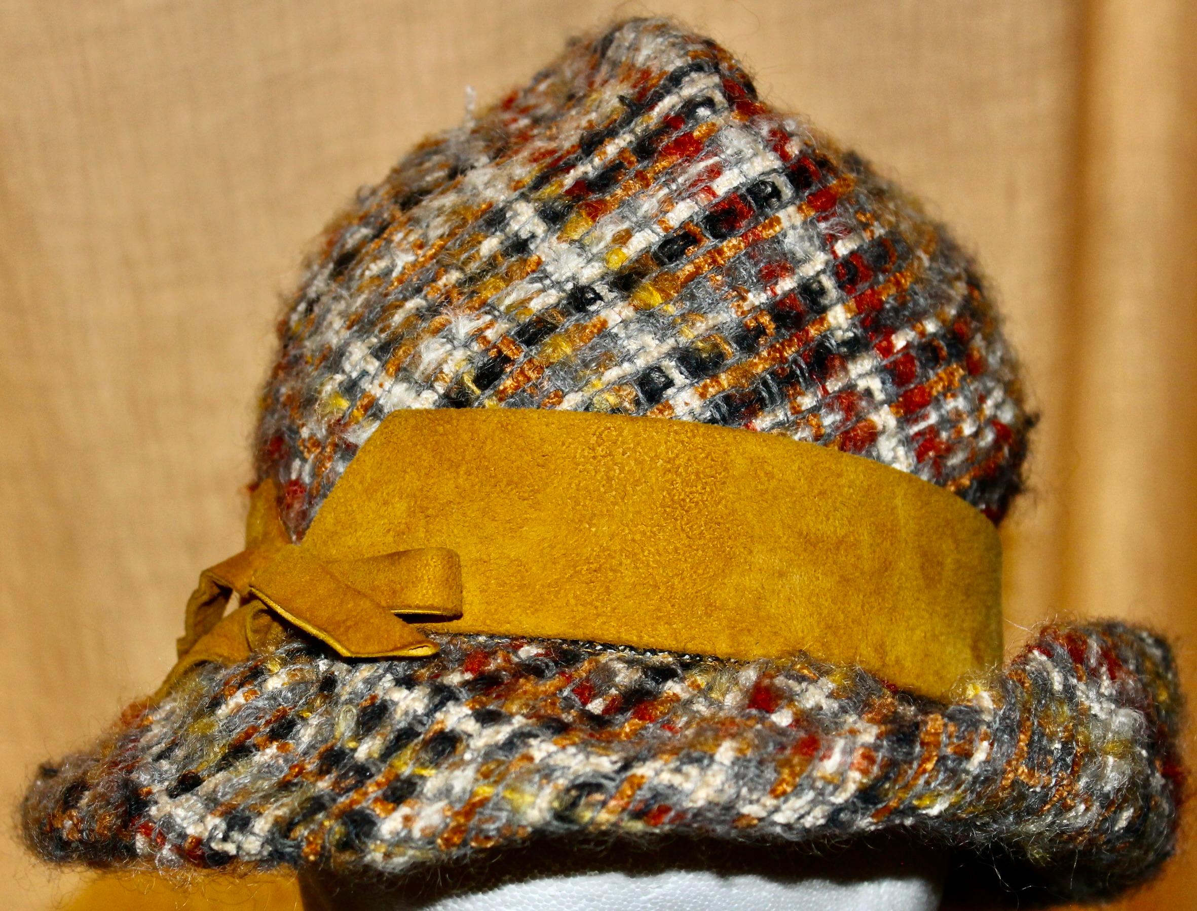 Christian Dior Chapeaux París Otoño 1970 Tweed en venta 7