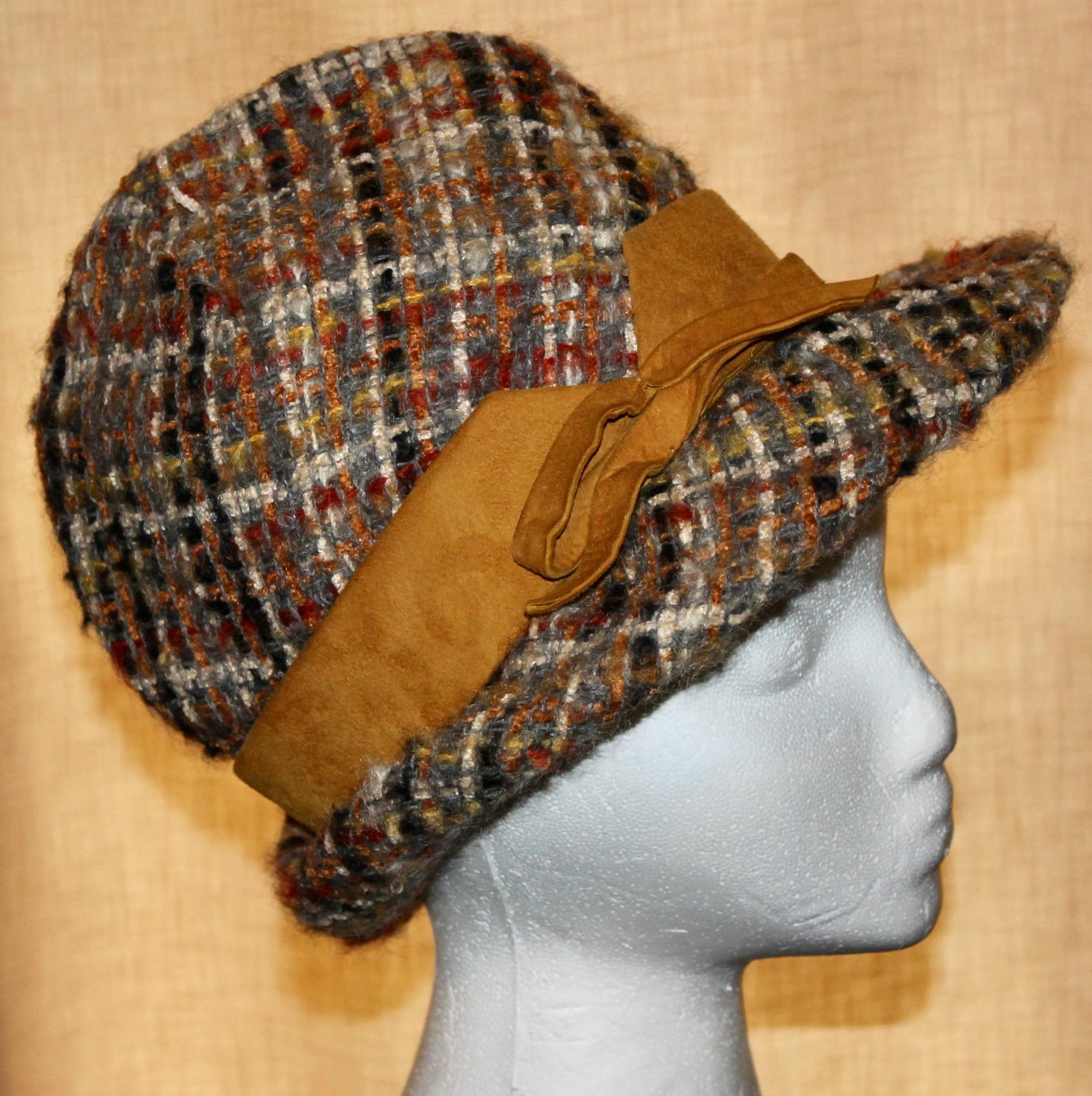 Christian Dior Chapeaux París Otoño 1970 Tweed en venta 3